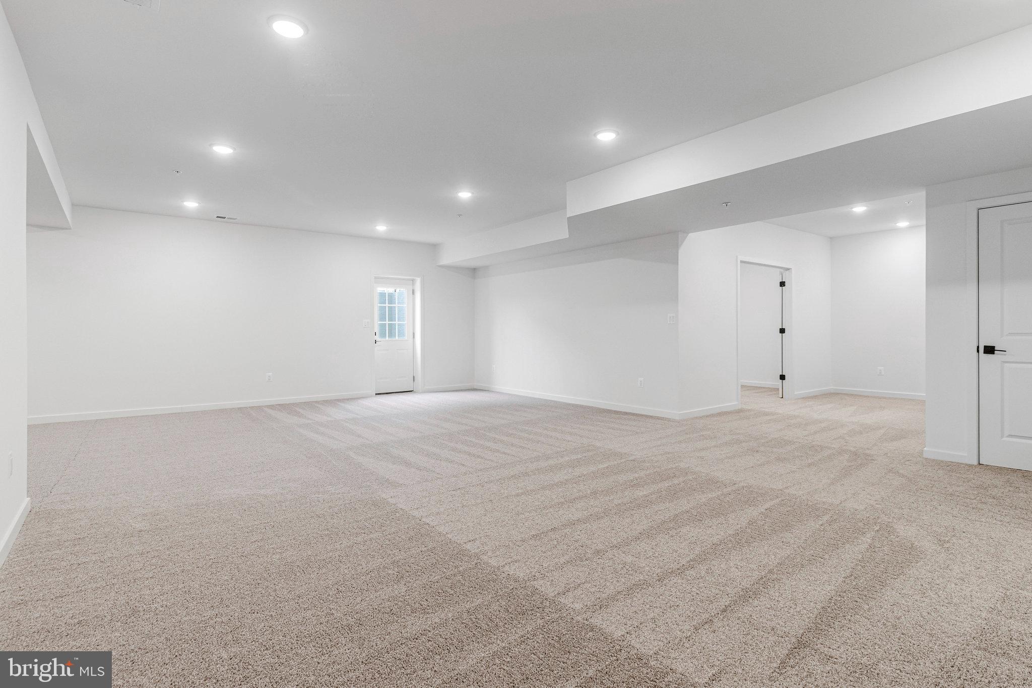 WORTHINGTON GROVE - Residential