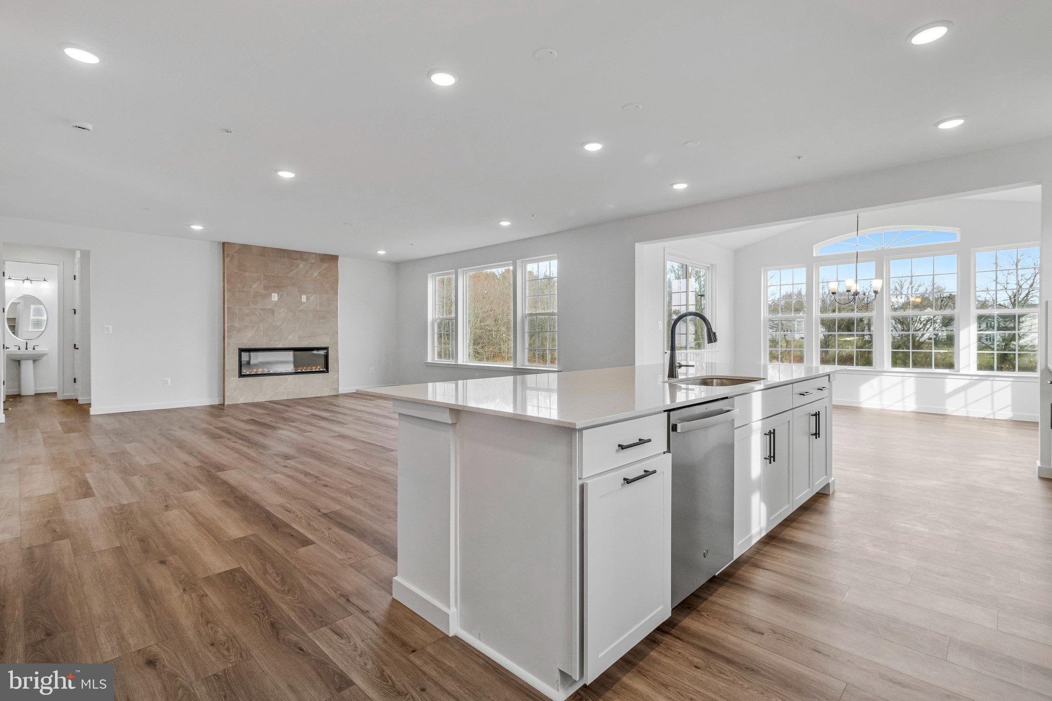 WORTHINGTON GROVE - Residential