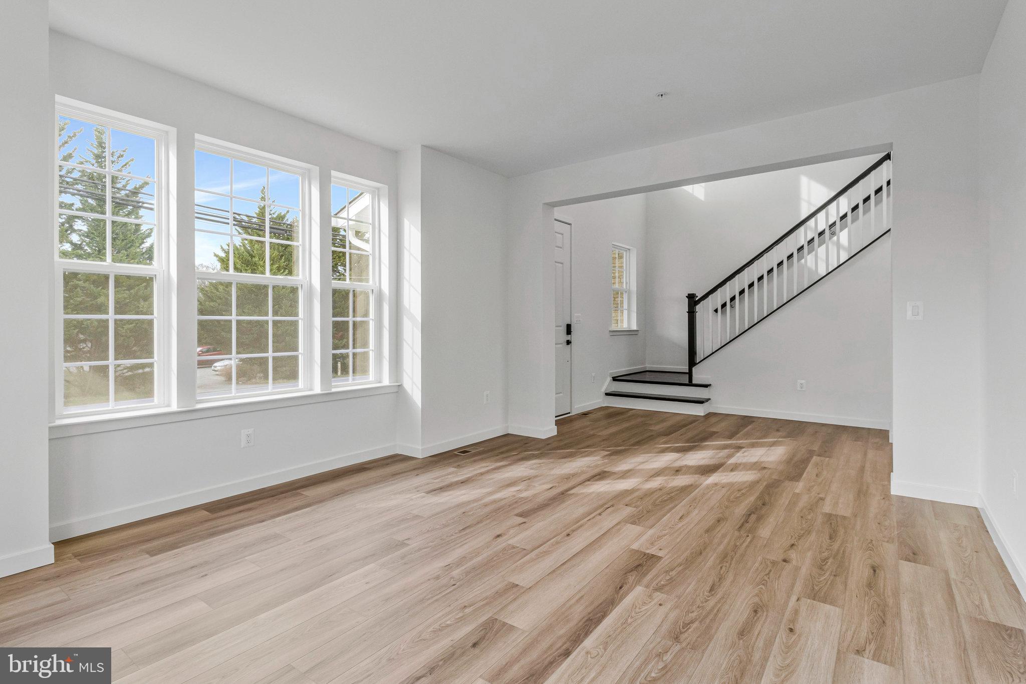 WORTHINGTON GROVE - Residential