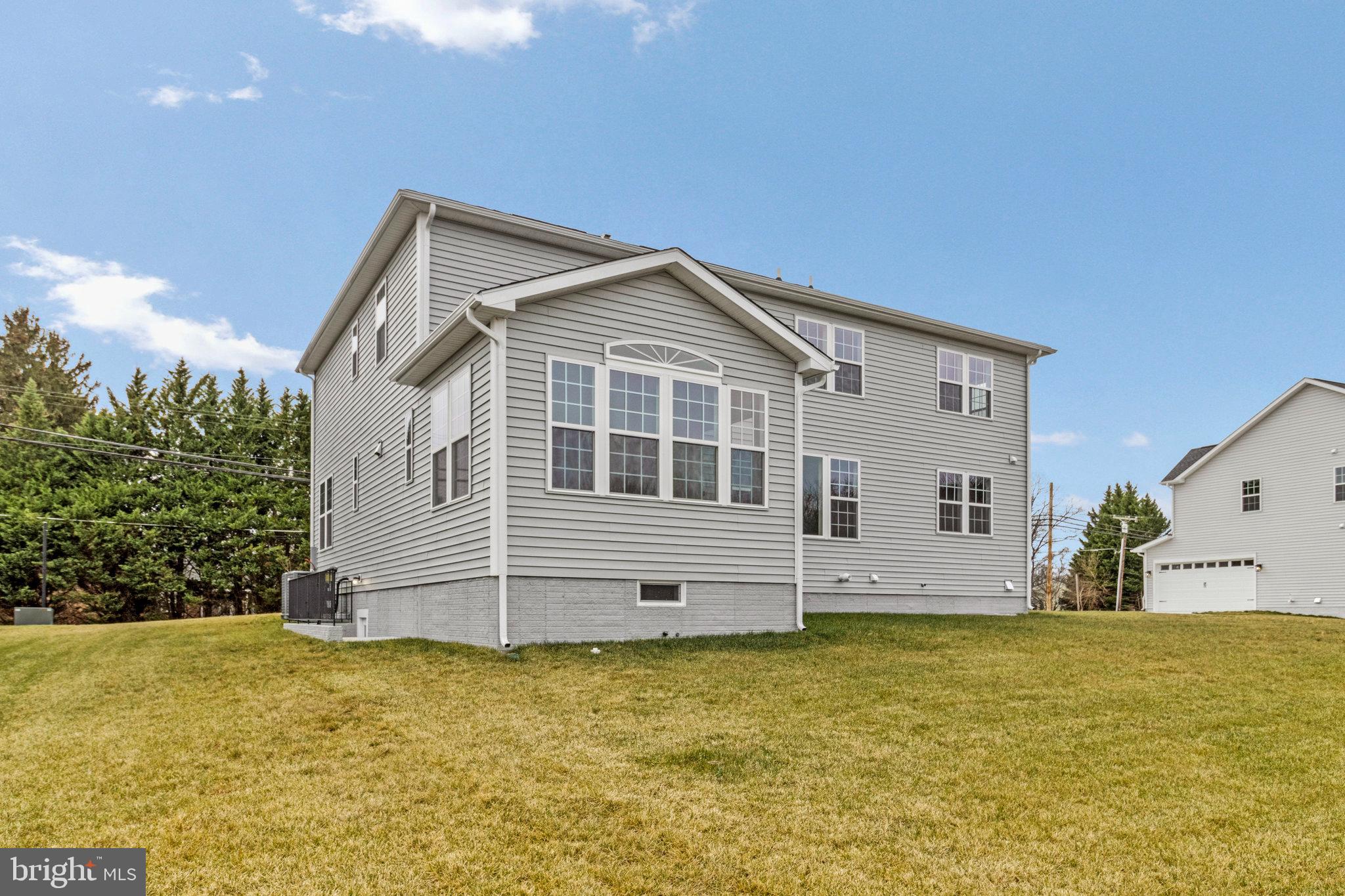 WORTHINGTON GROVE - Residential