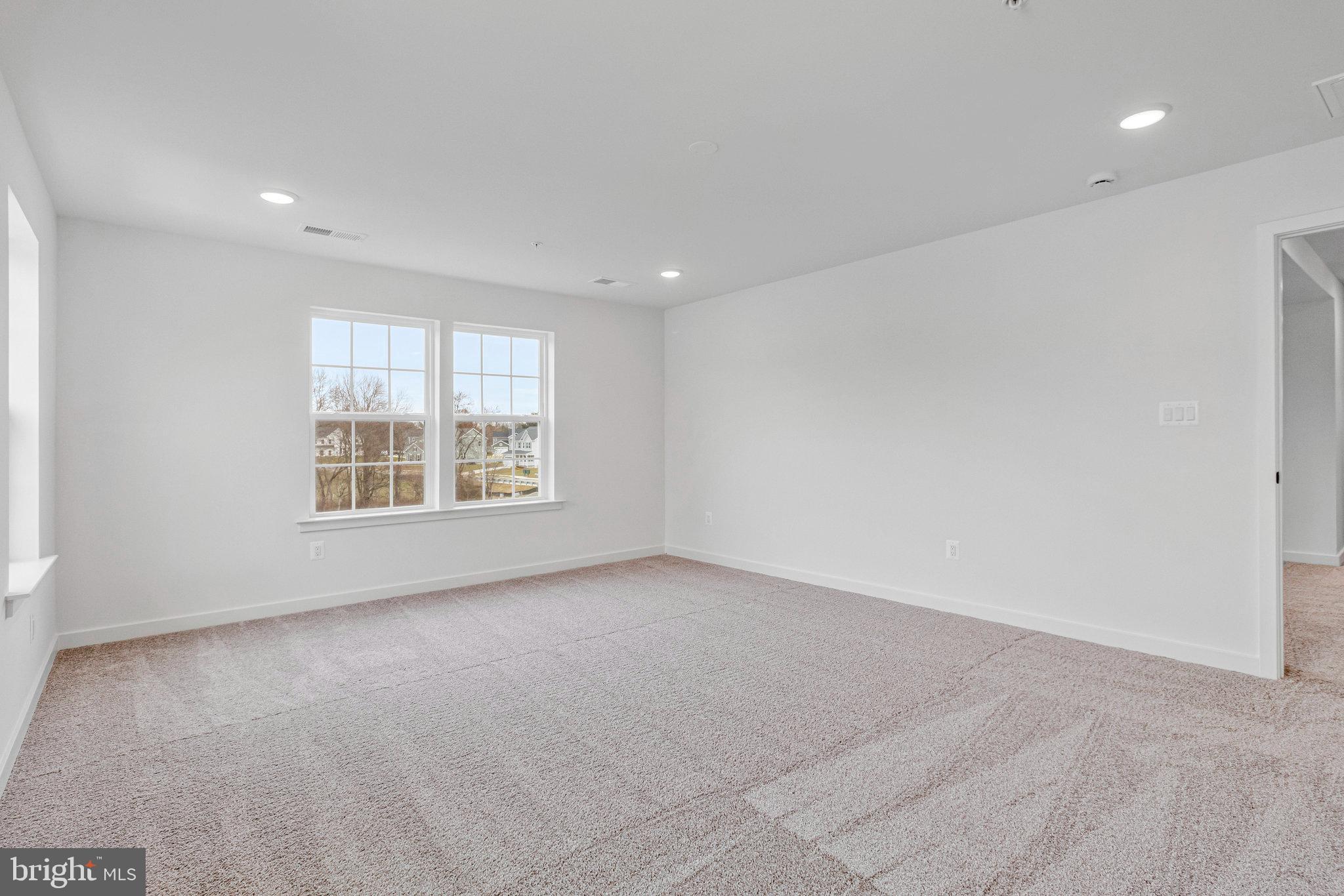 WORTHINGTON GROVE - Residential