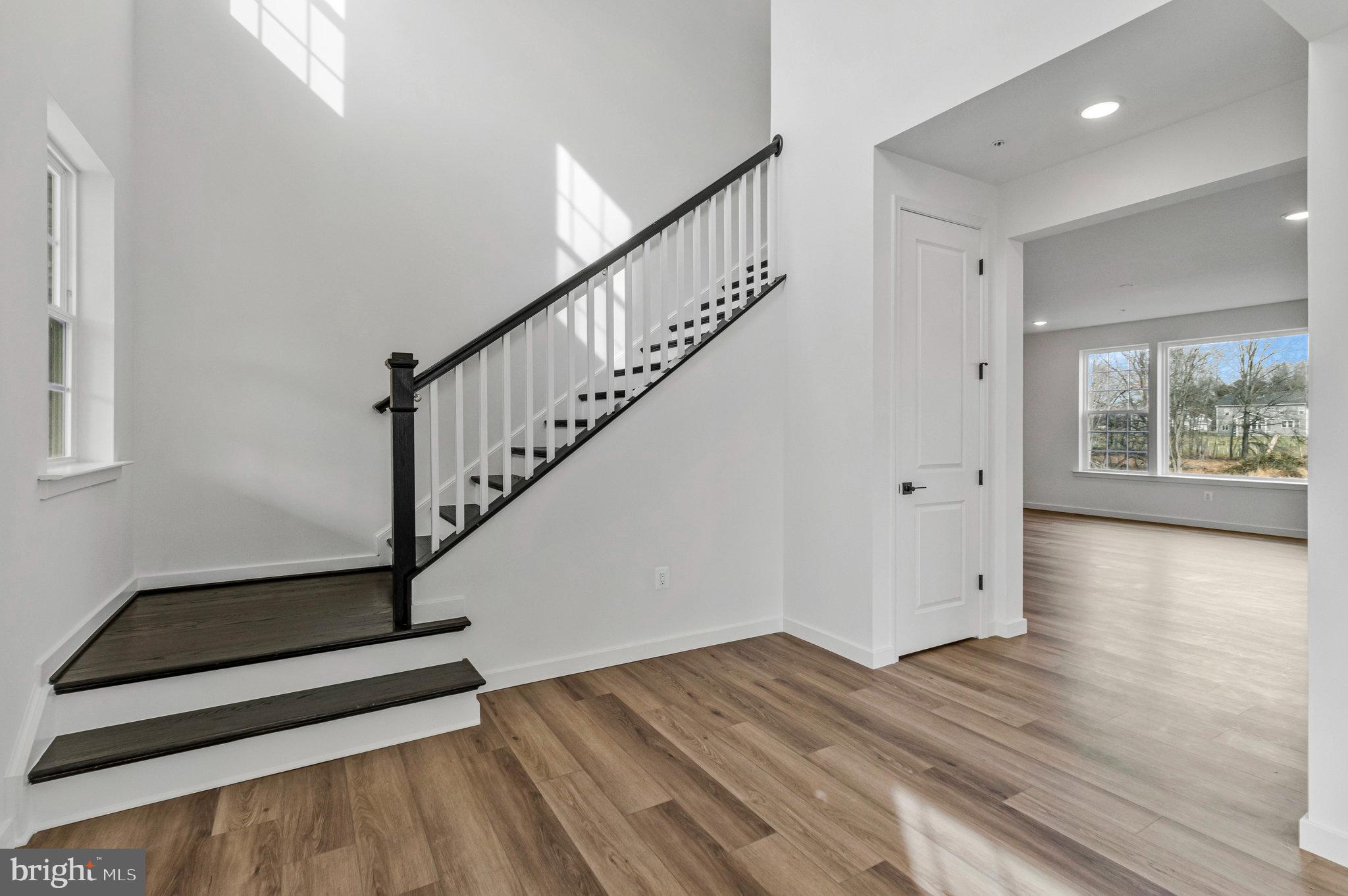 WORTHINGTON GROVE - Residential