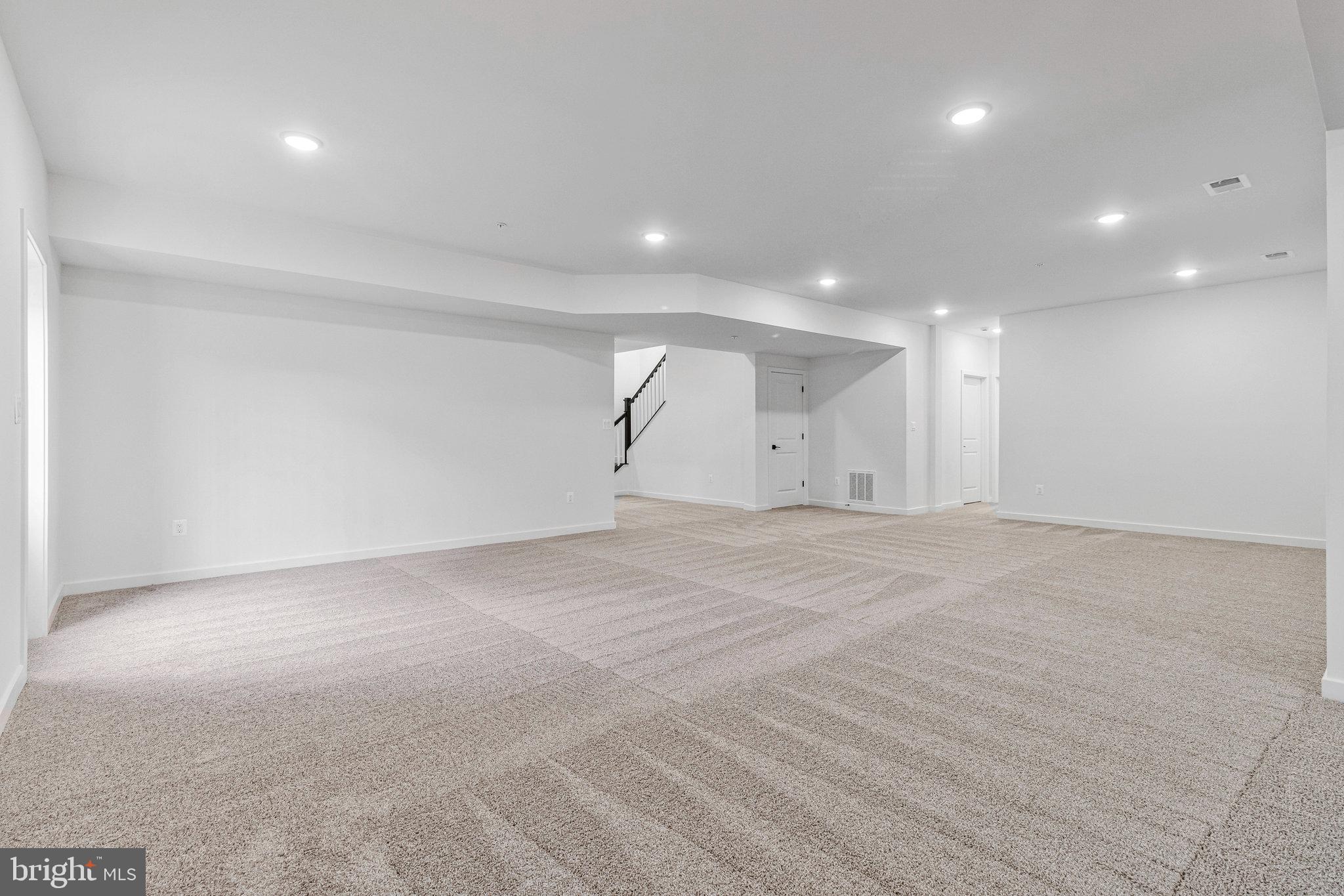 WORTHINGTON GROVE - Residential