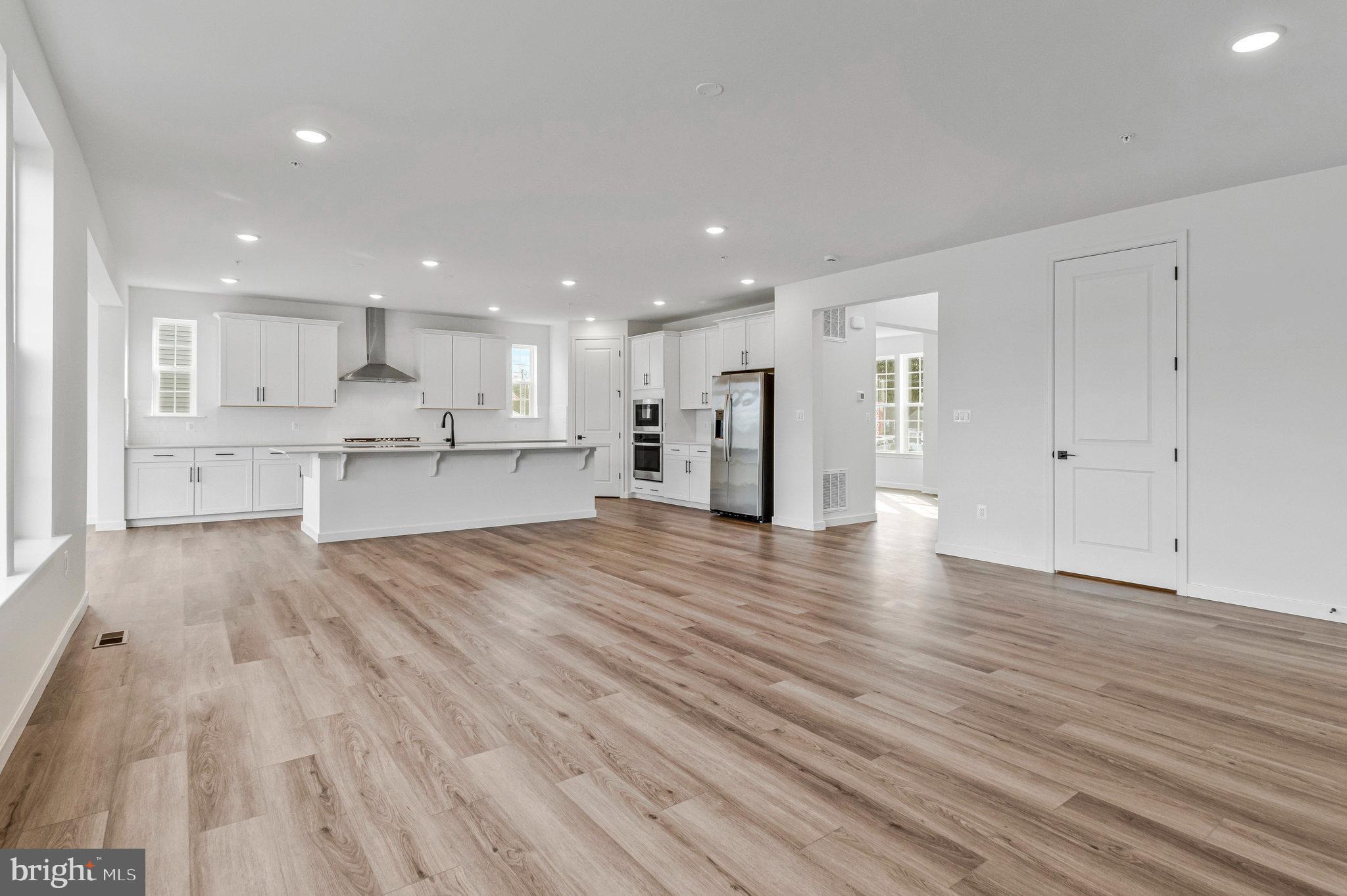 WORTHINGTON GROVE - Residential