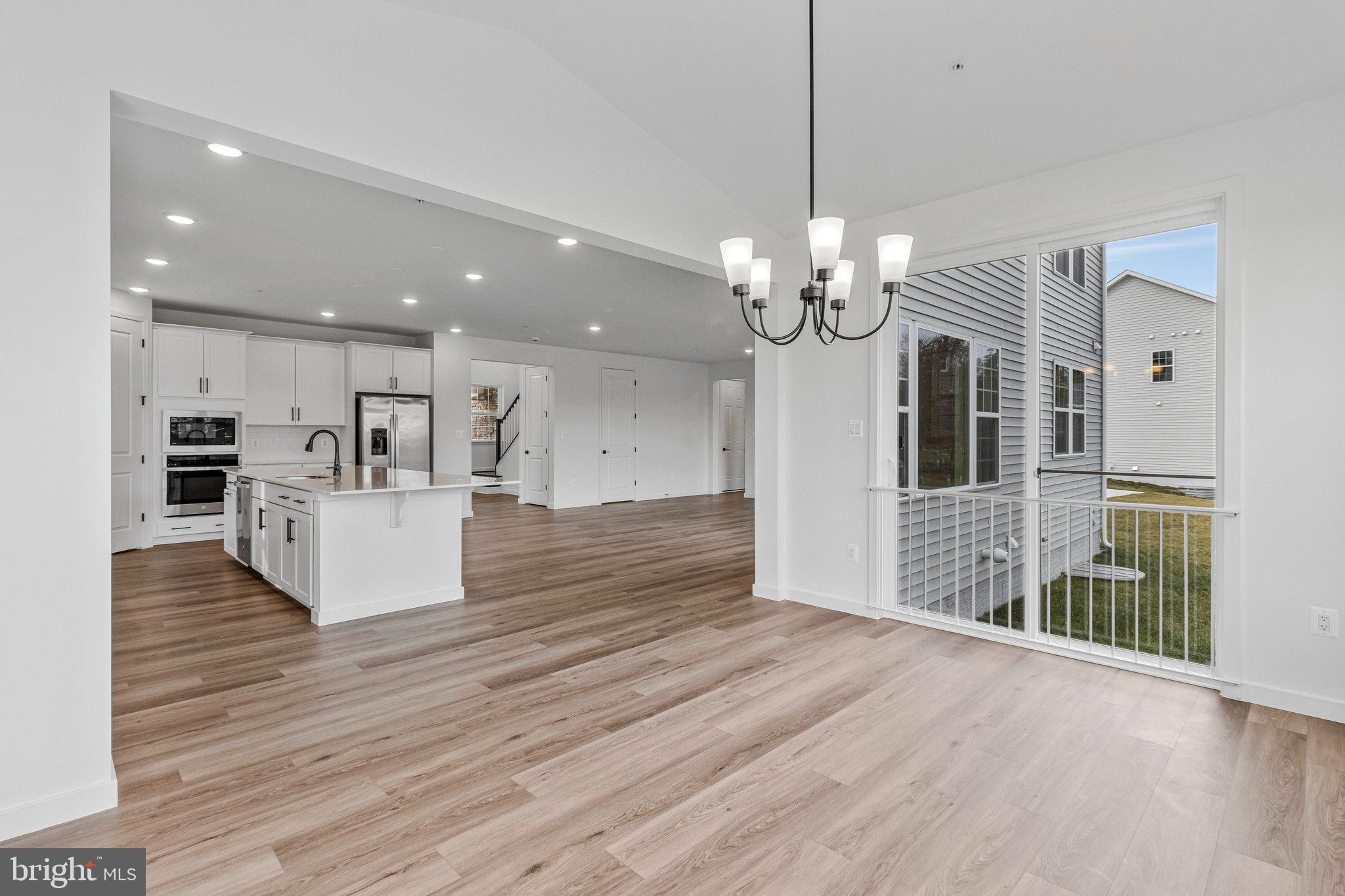 WORTHINGTON GROVE - Residential