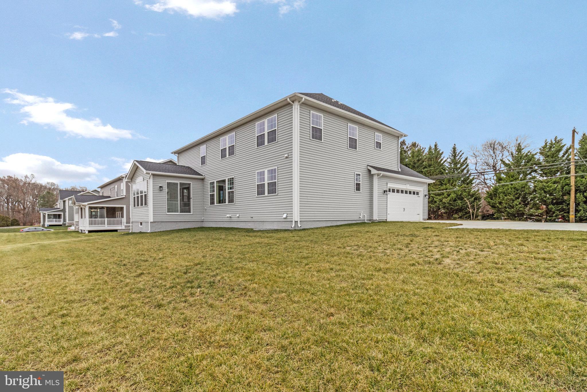 WORTHINGTON GROVE - Residential