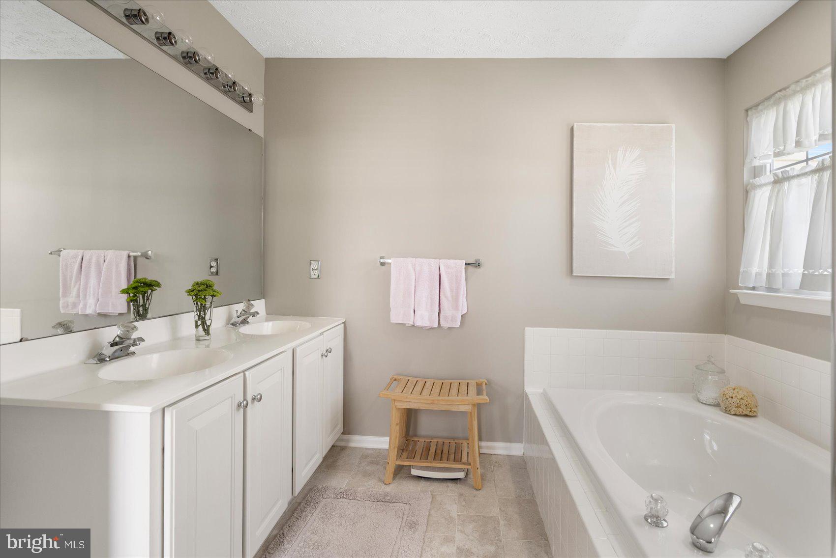 PERRY HALL FARMS - Residential