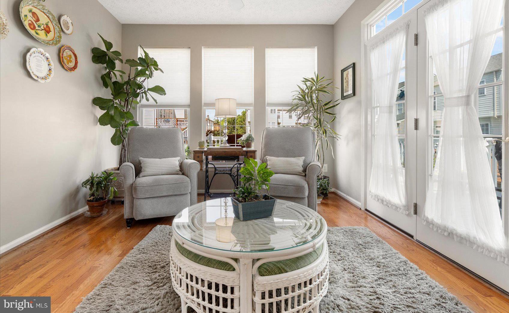 PERRY HALL FARMS - Residential