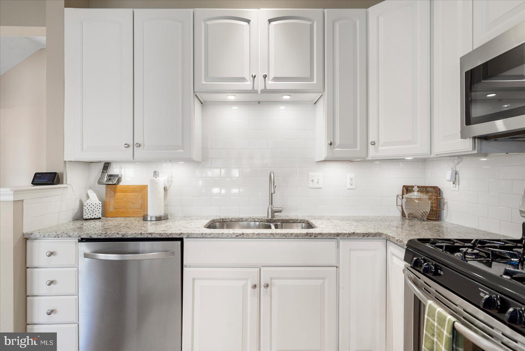 PERRY HALL FARMS - Residential