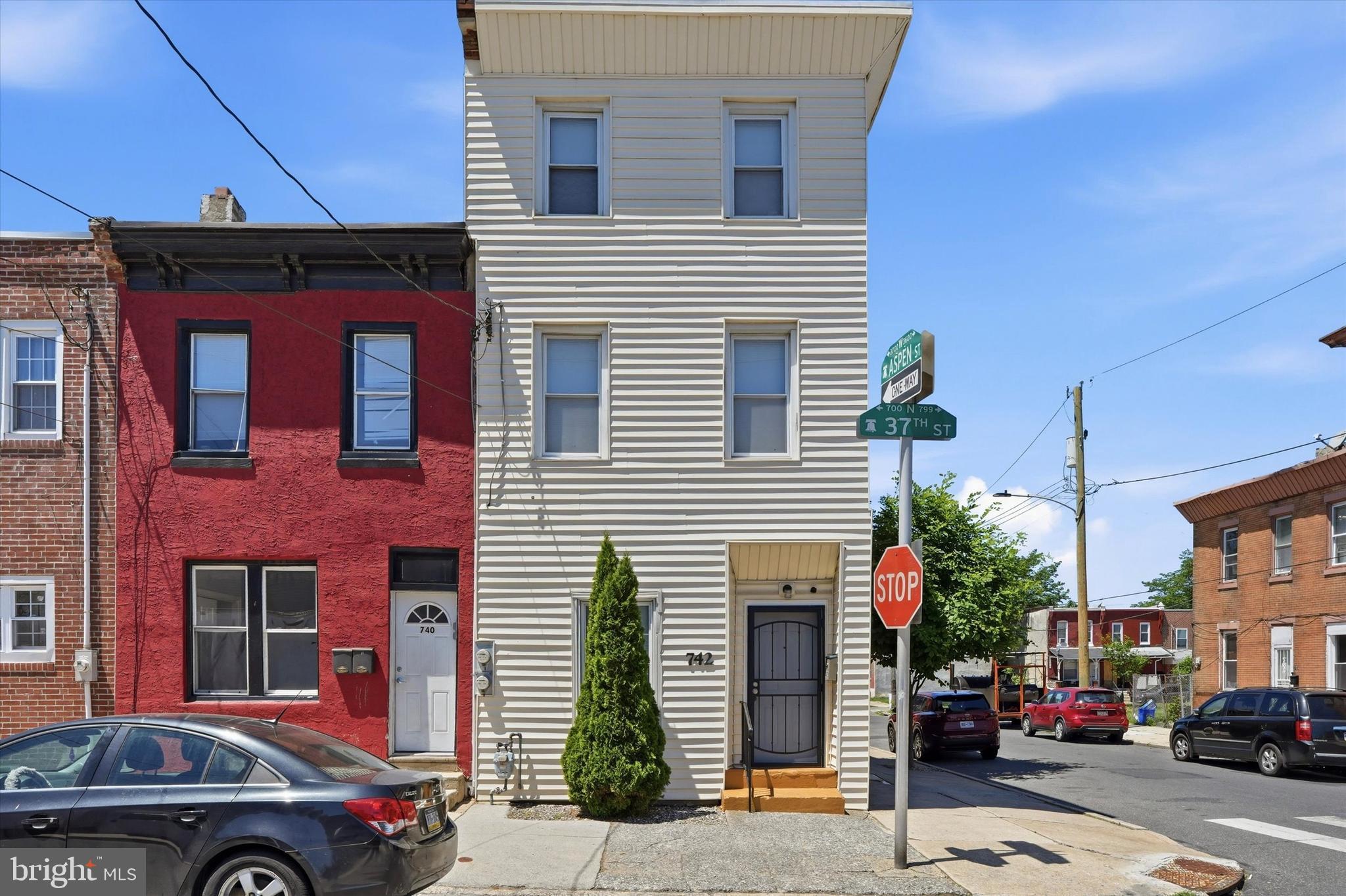 742 N 37TH STREET