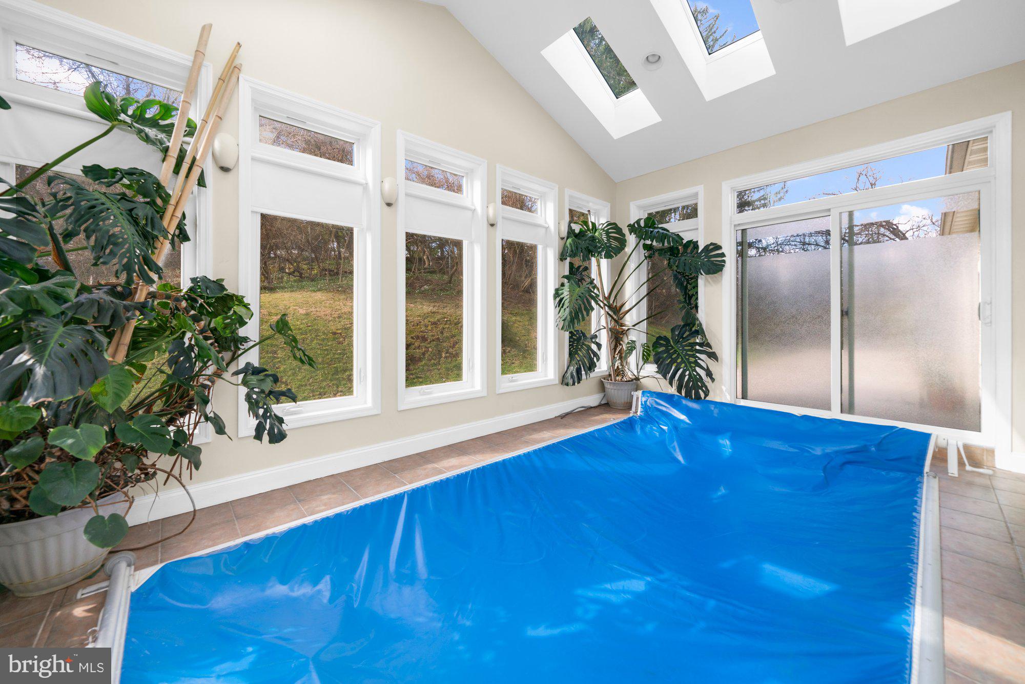 GREENFIELDS - Residential