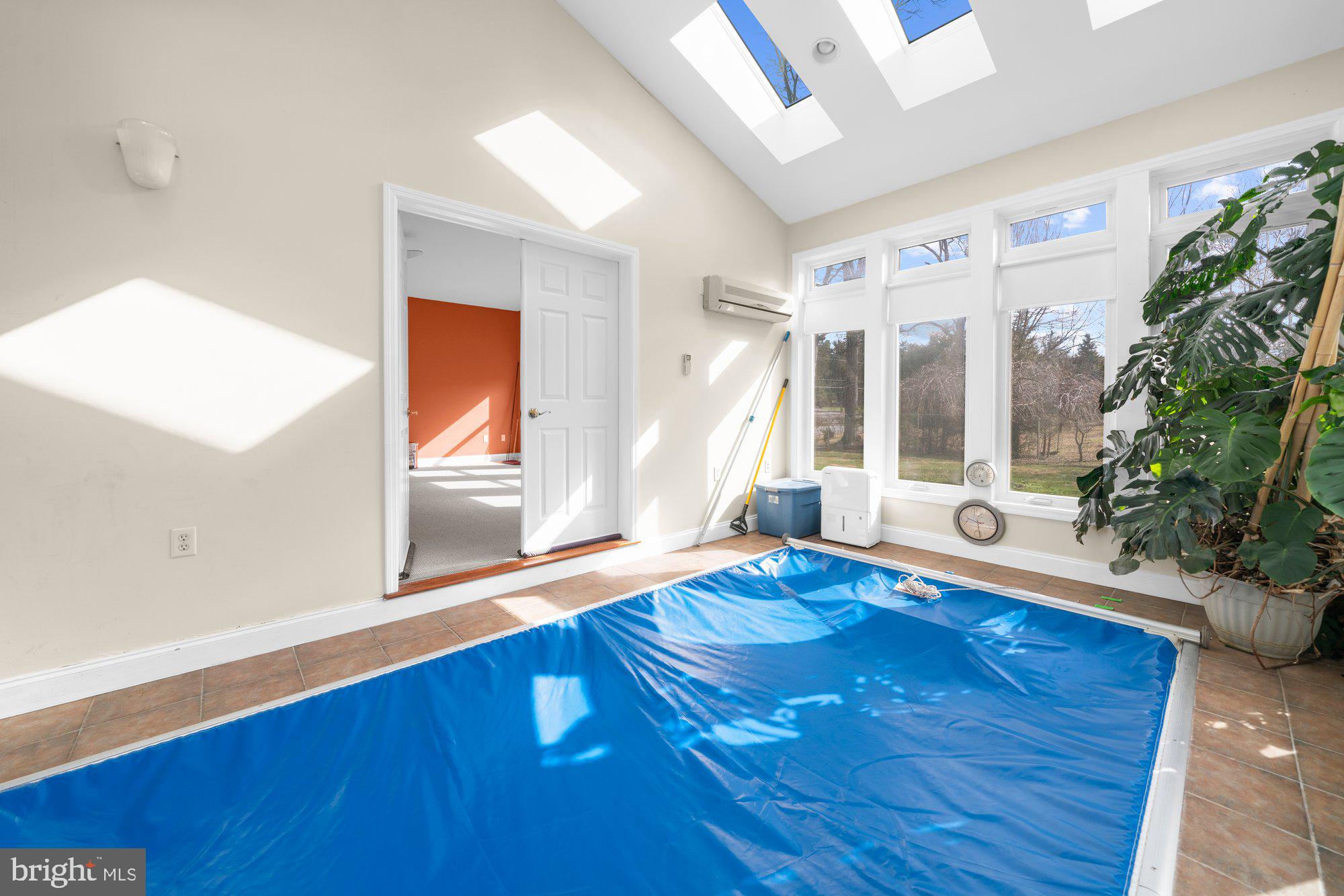 GREENFIELDS - Residential