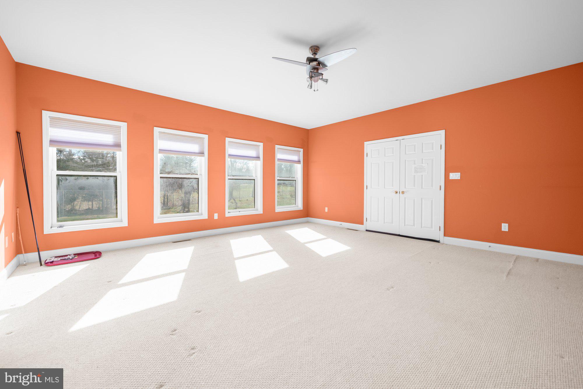 GREENFIELDS - Residential