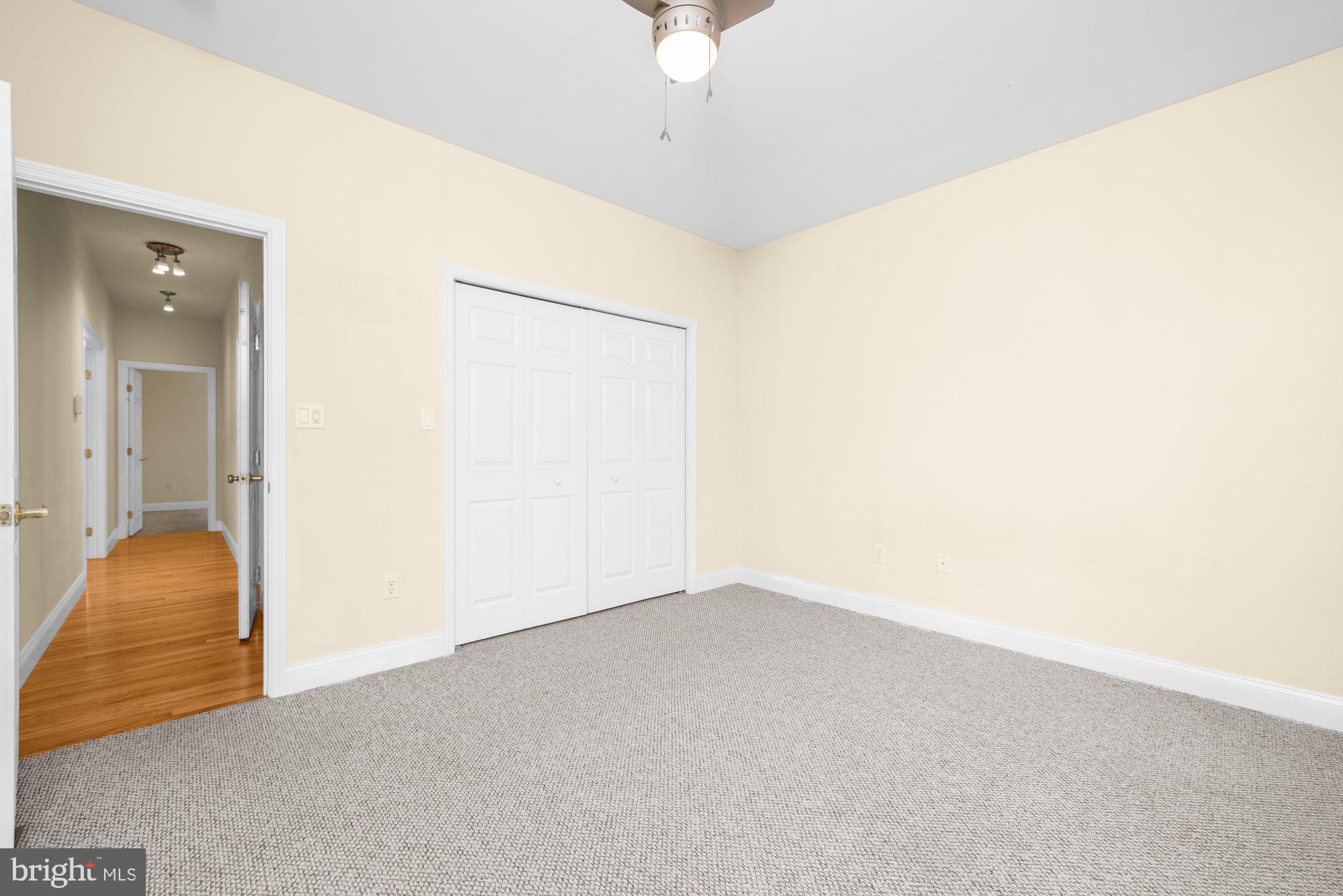 GREENFIELDS - Residential