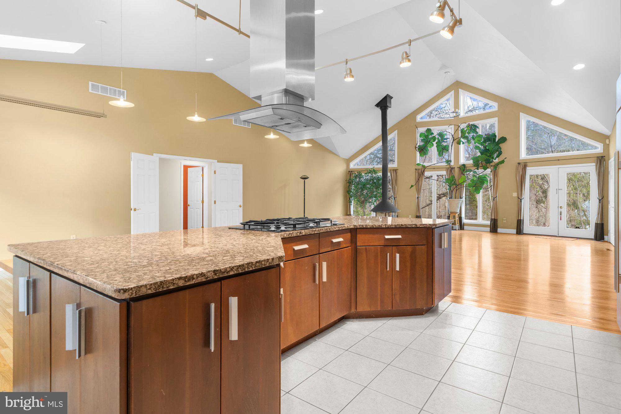 GREENFIELDS - Residential