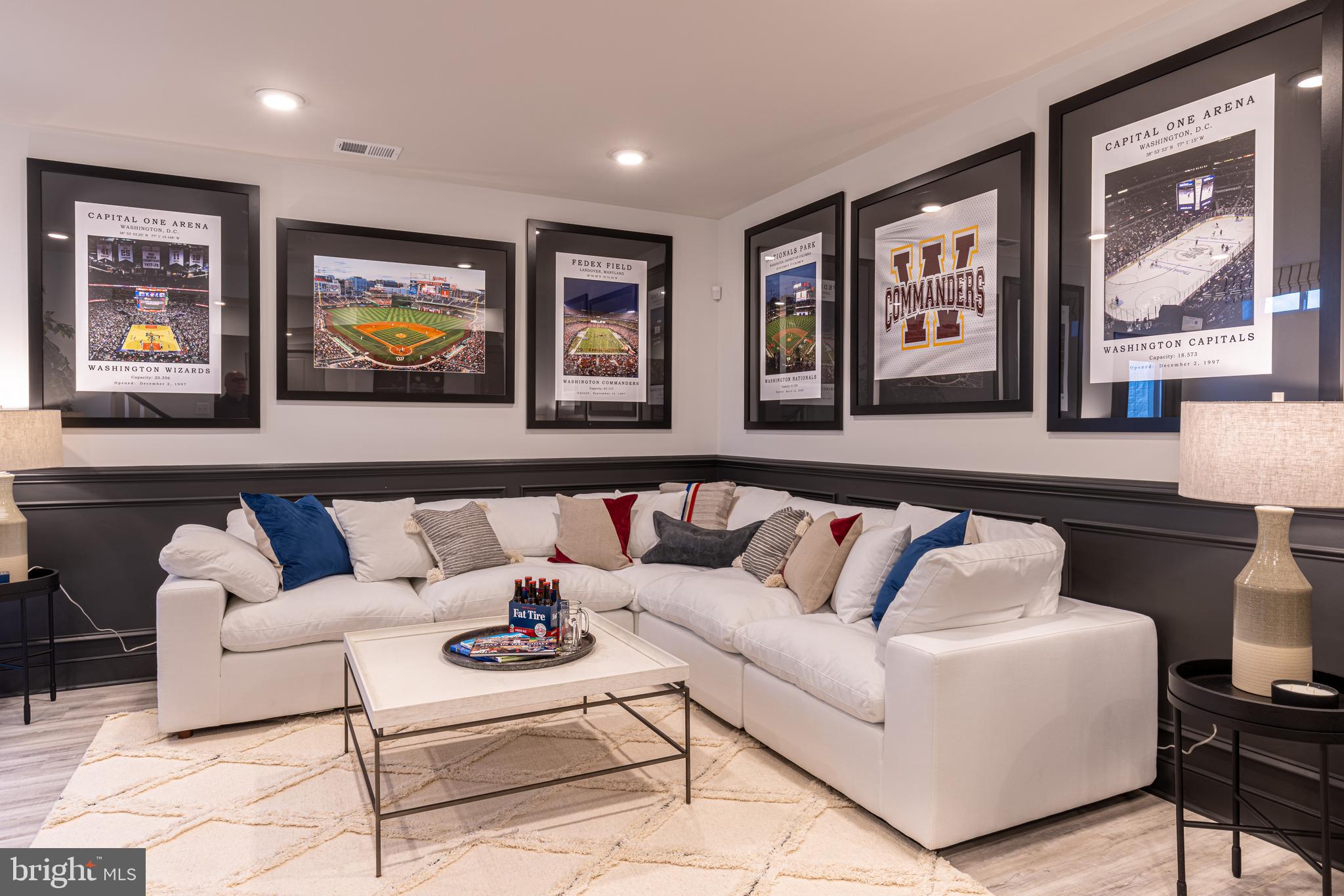 WILLOW RIDGE - Residential