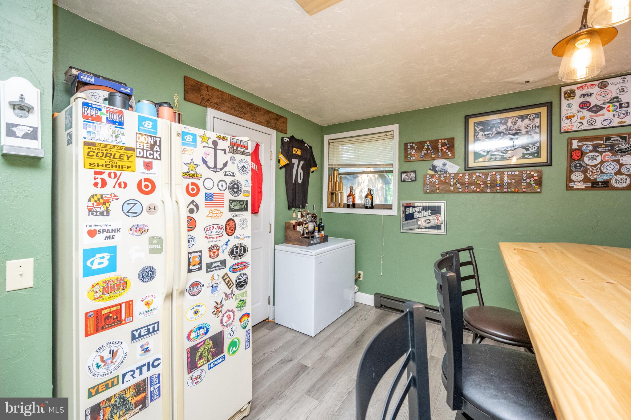 MOUNTAIN LAKE PARK - Residential