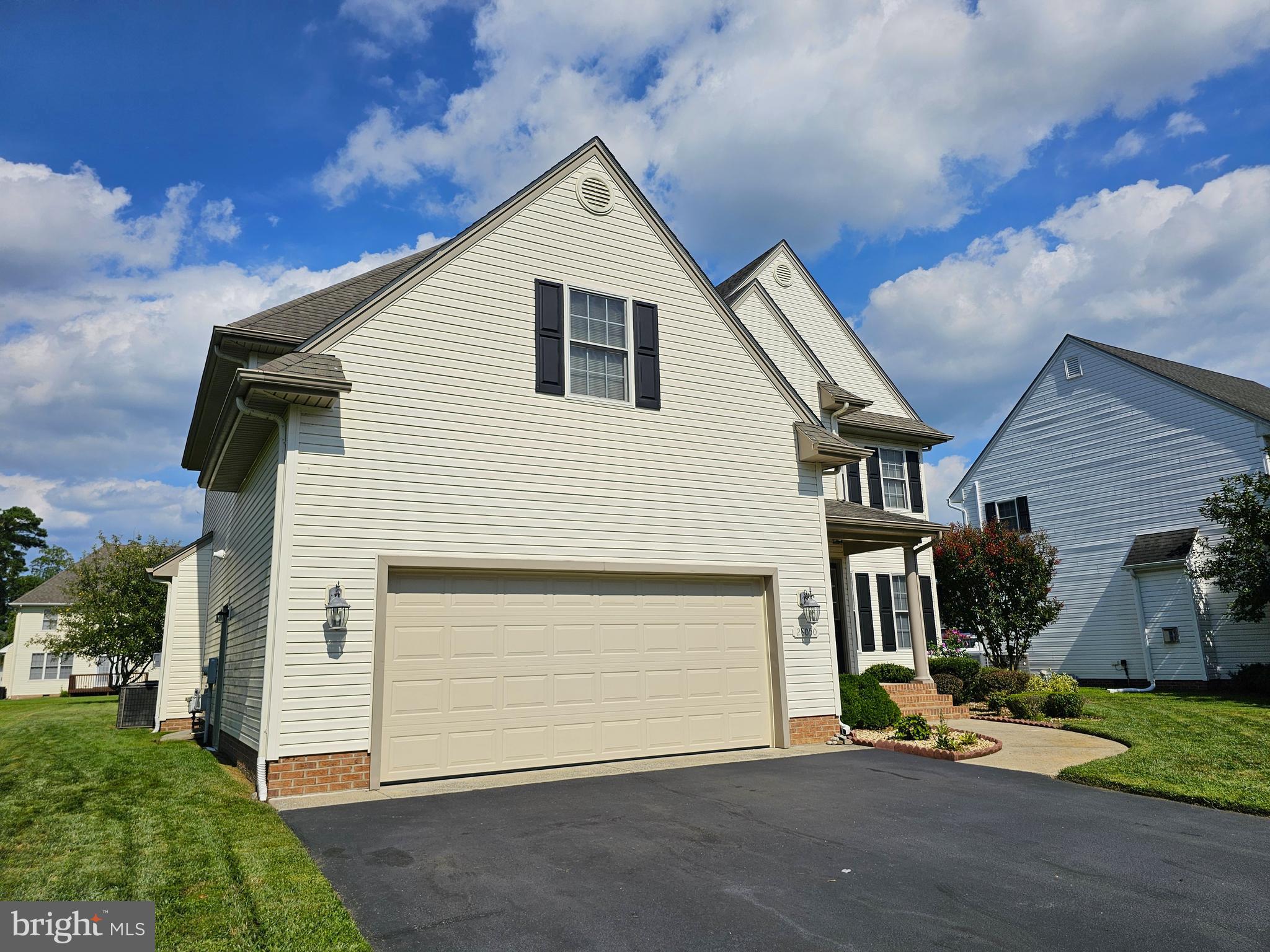 SLEEPY HOLLOW - Residential Lease