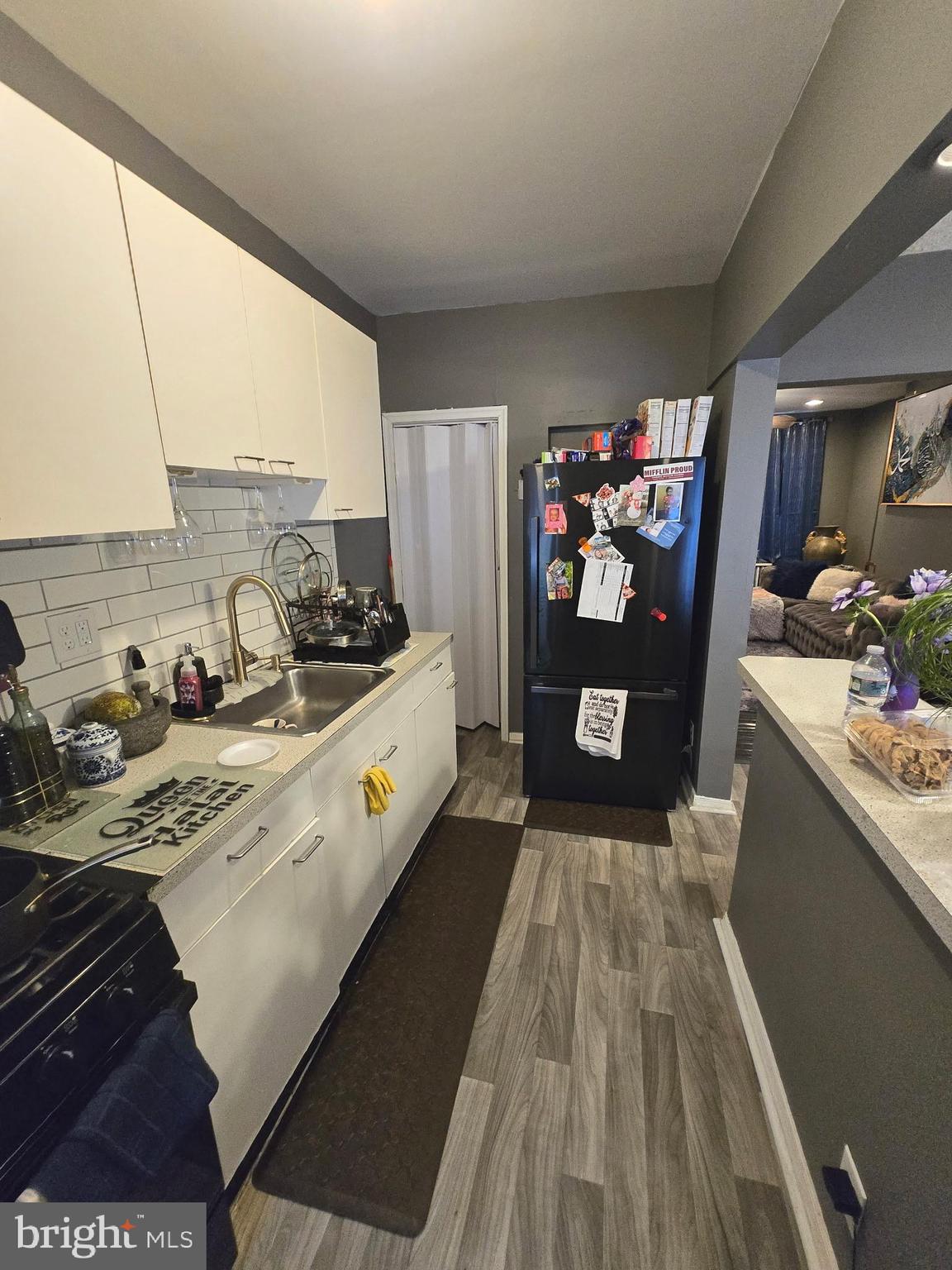 WEST OAK LANE - Residential Lease