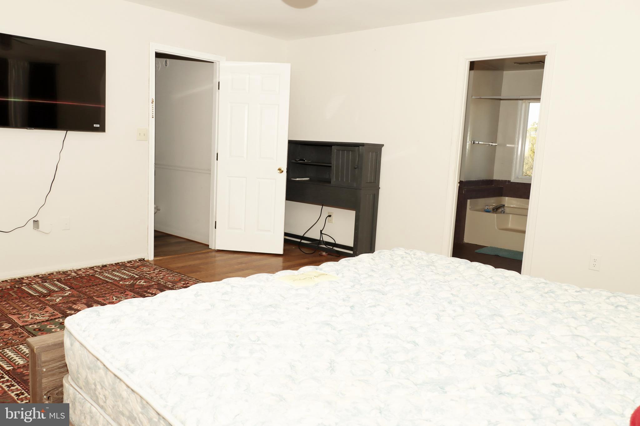 GOODMAN HEIGHTS - Residential