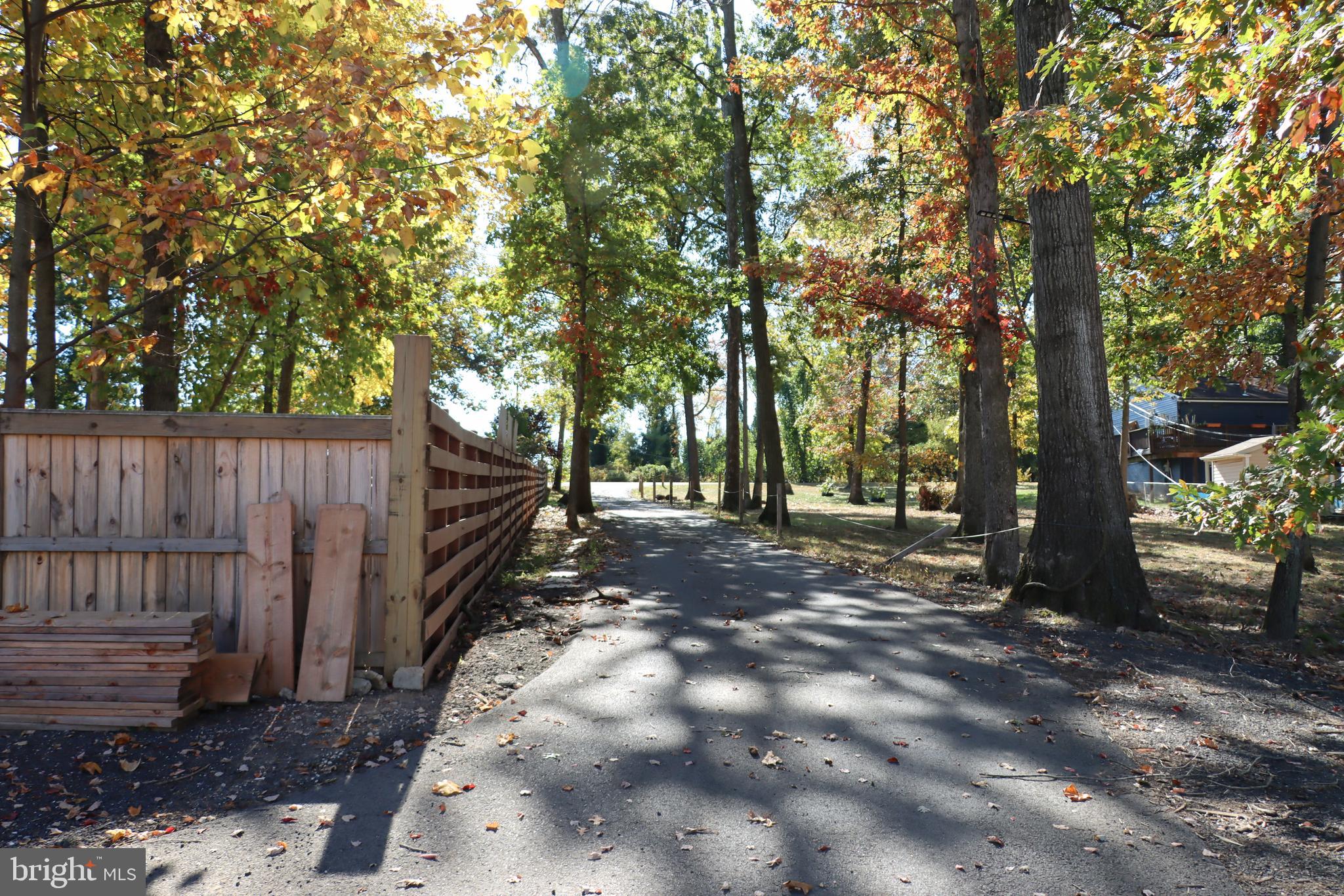 GOODMAN HEIGHTS - Residential