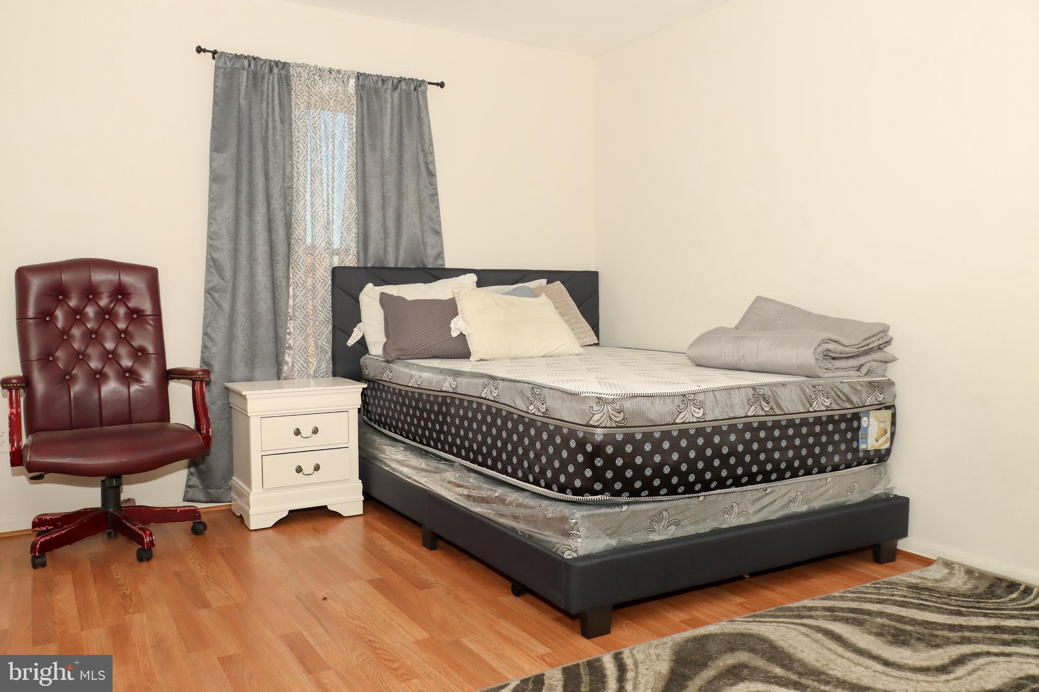 GOODMAN HEIGHTS - Residential