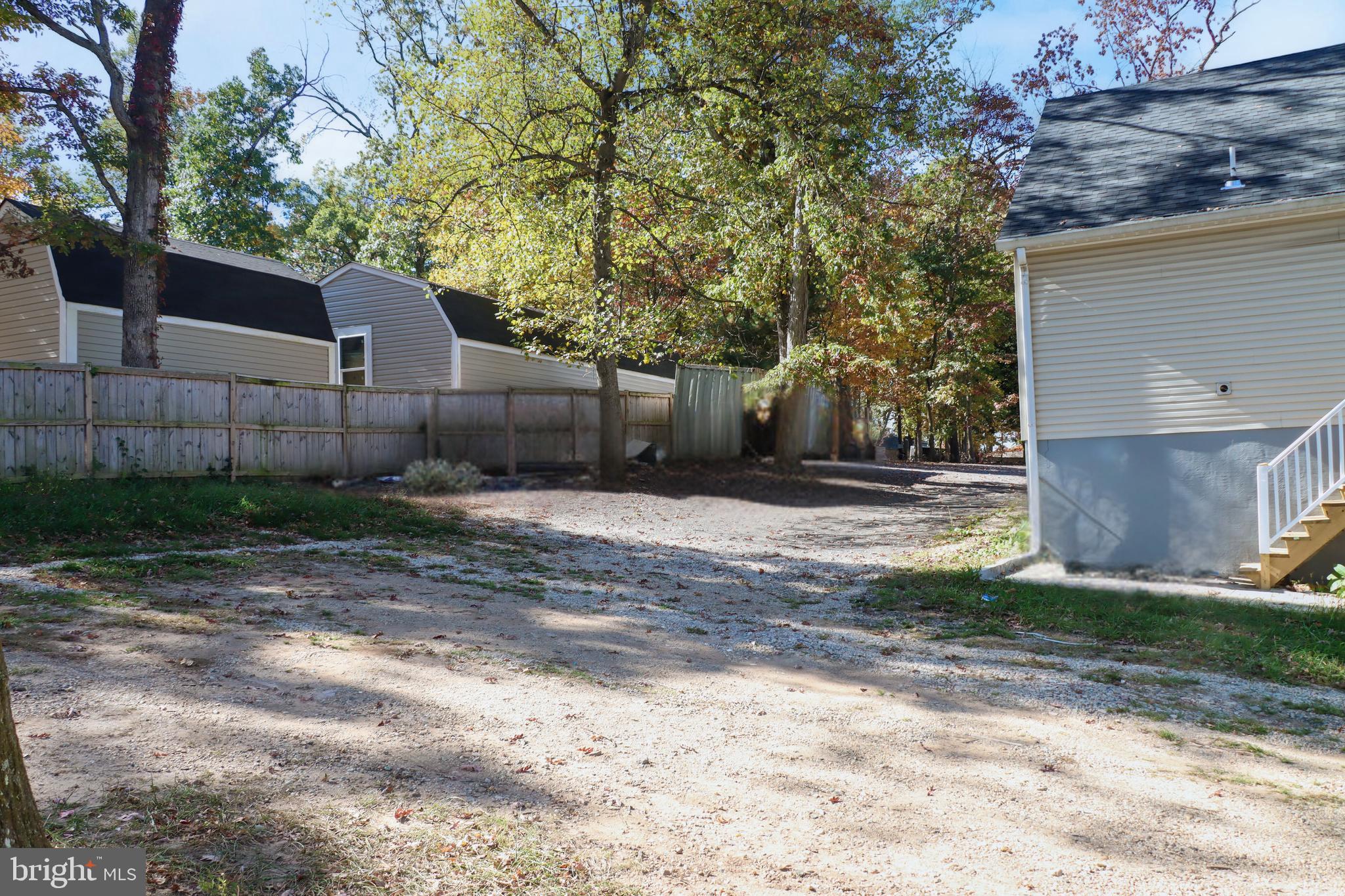GOODMAN HEIGHTS - Residential
