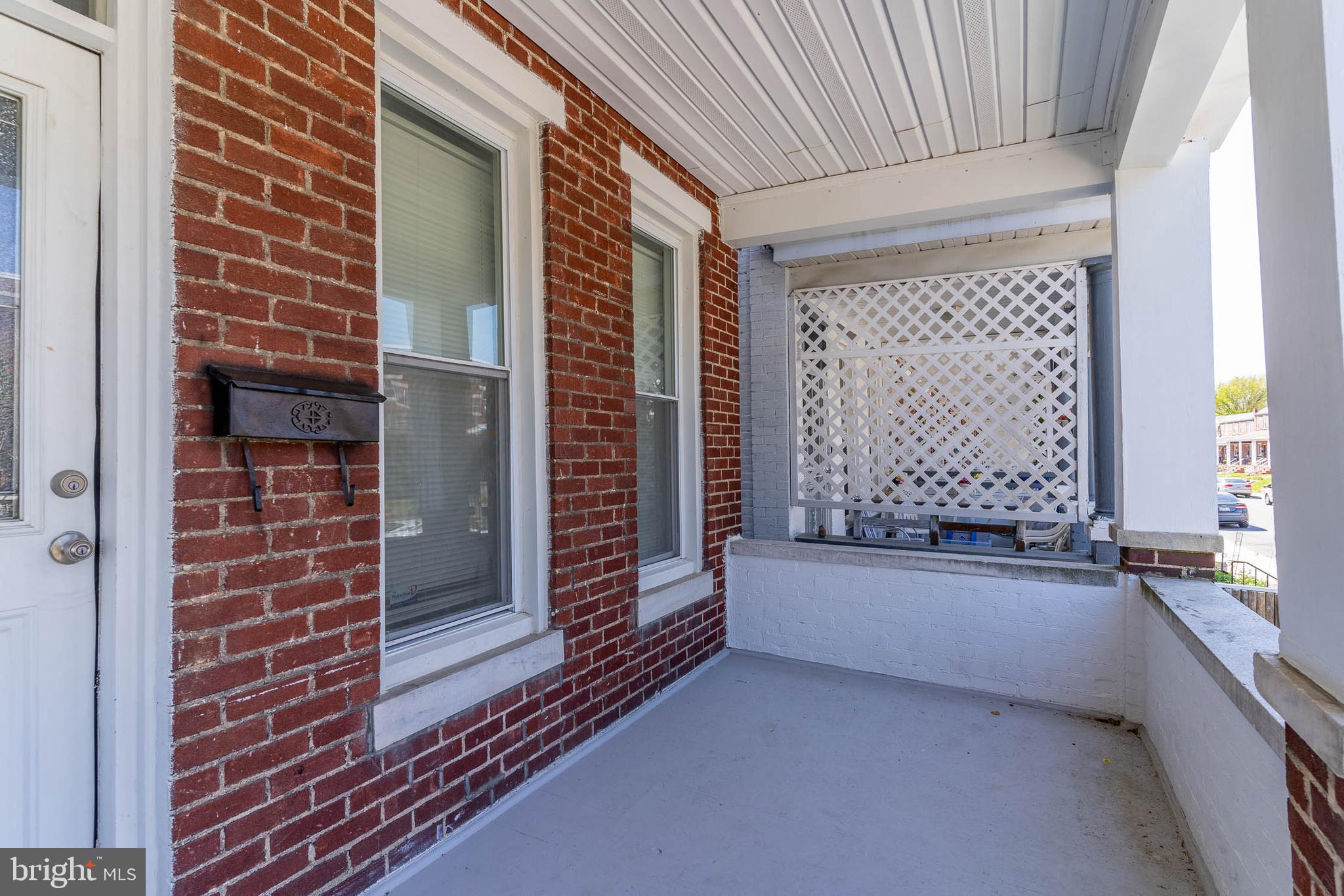 551 E 38TH STREET