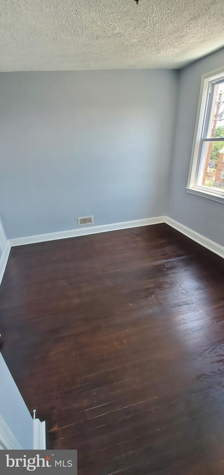 BELAIR-EDISON - Residential