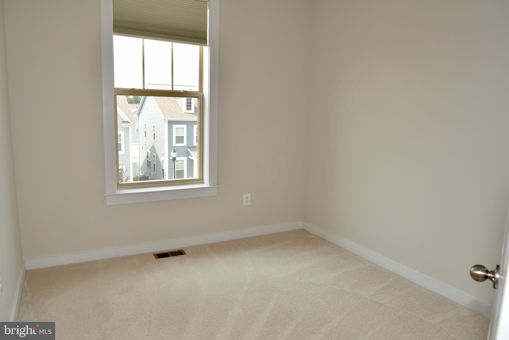 TUSCARORA CREEK - Residential