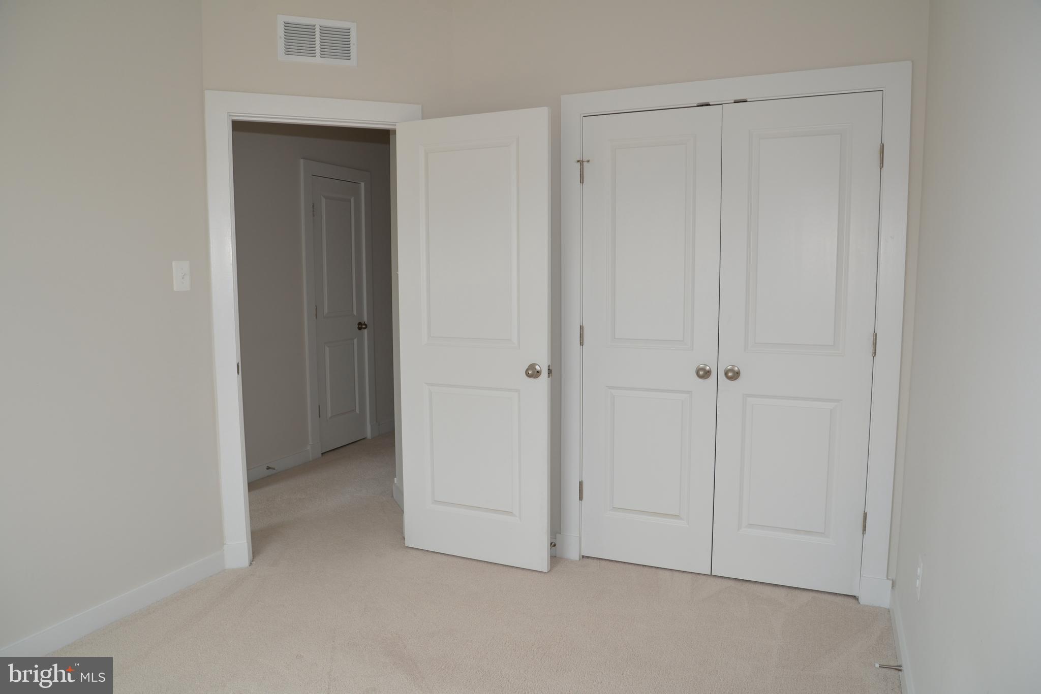 TUSCARORA CREEK - Residential