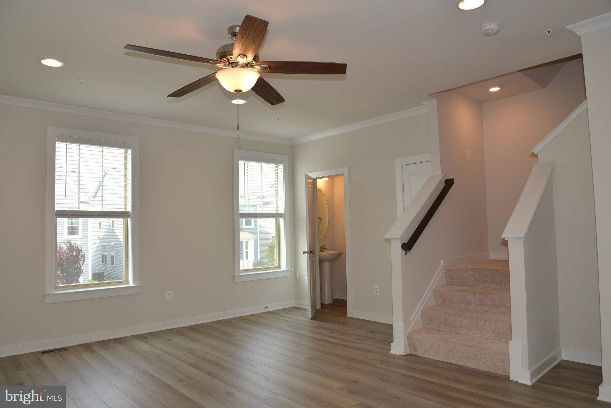 TUSCARORA CREEK - Residential