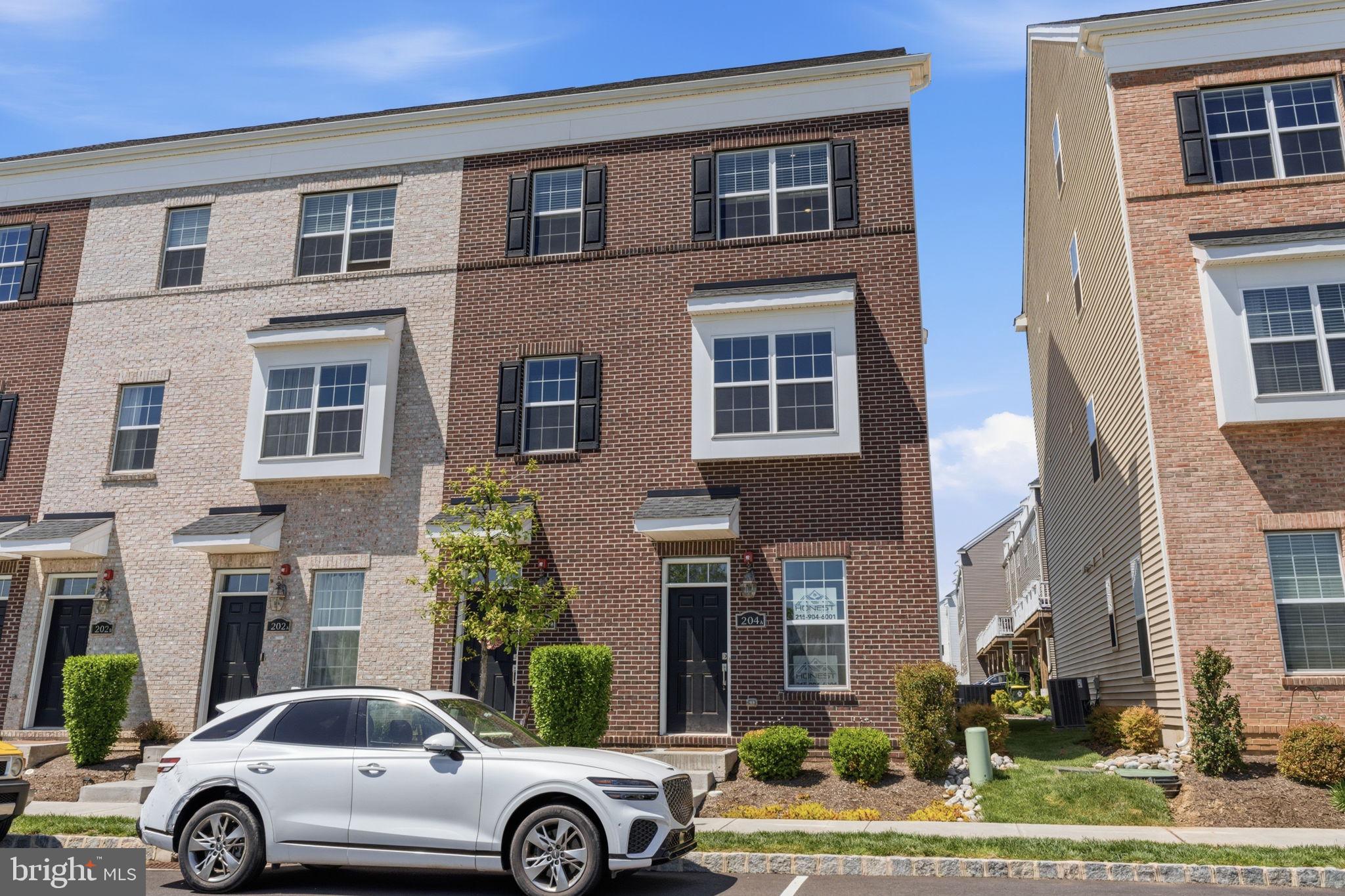 WATERSIDE - Residential