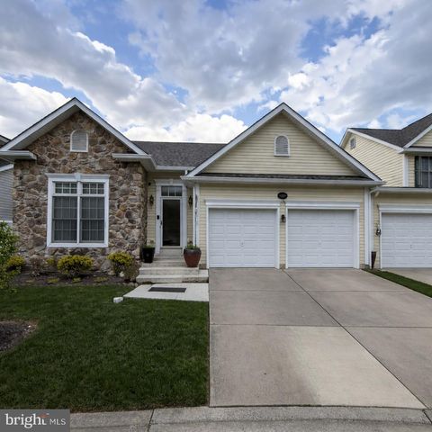 Photo of 1002 Eastbourne Court, FREDERICK, MD 21702 (MLS # MDFR2080646)
