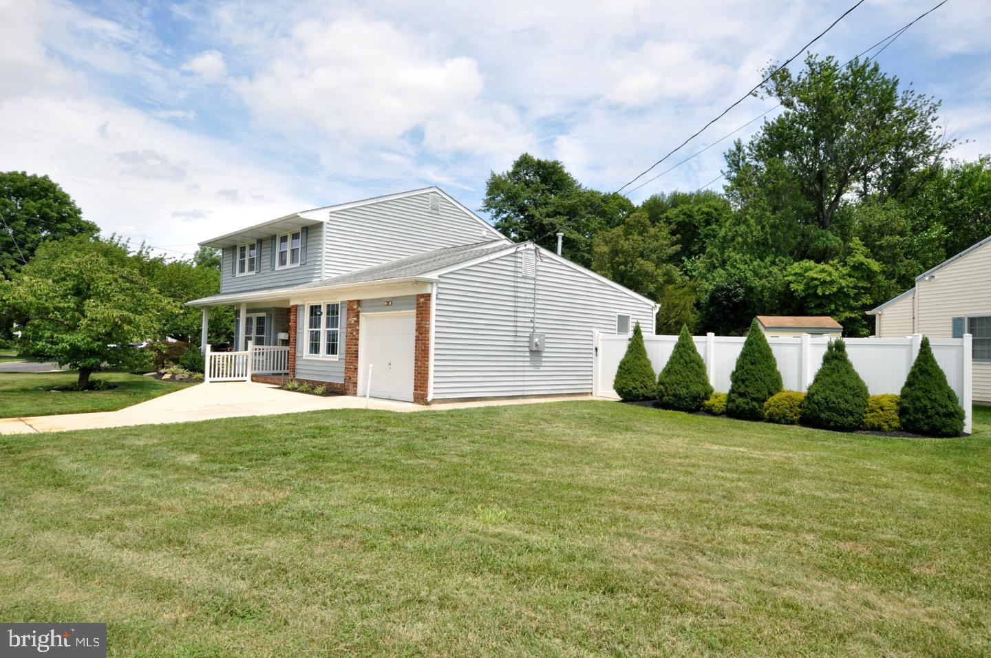 29 SWARTHMORE AVENUE