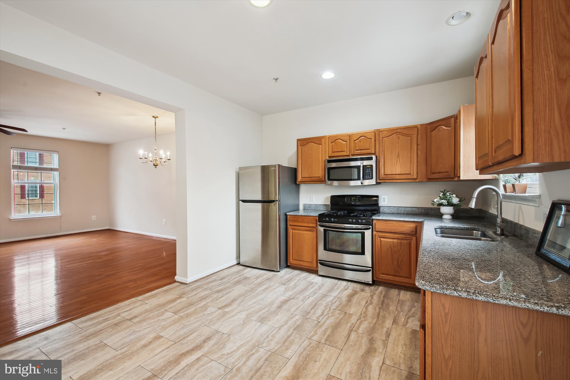 CROFTON FARMS - Residential Lease