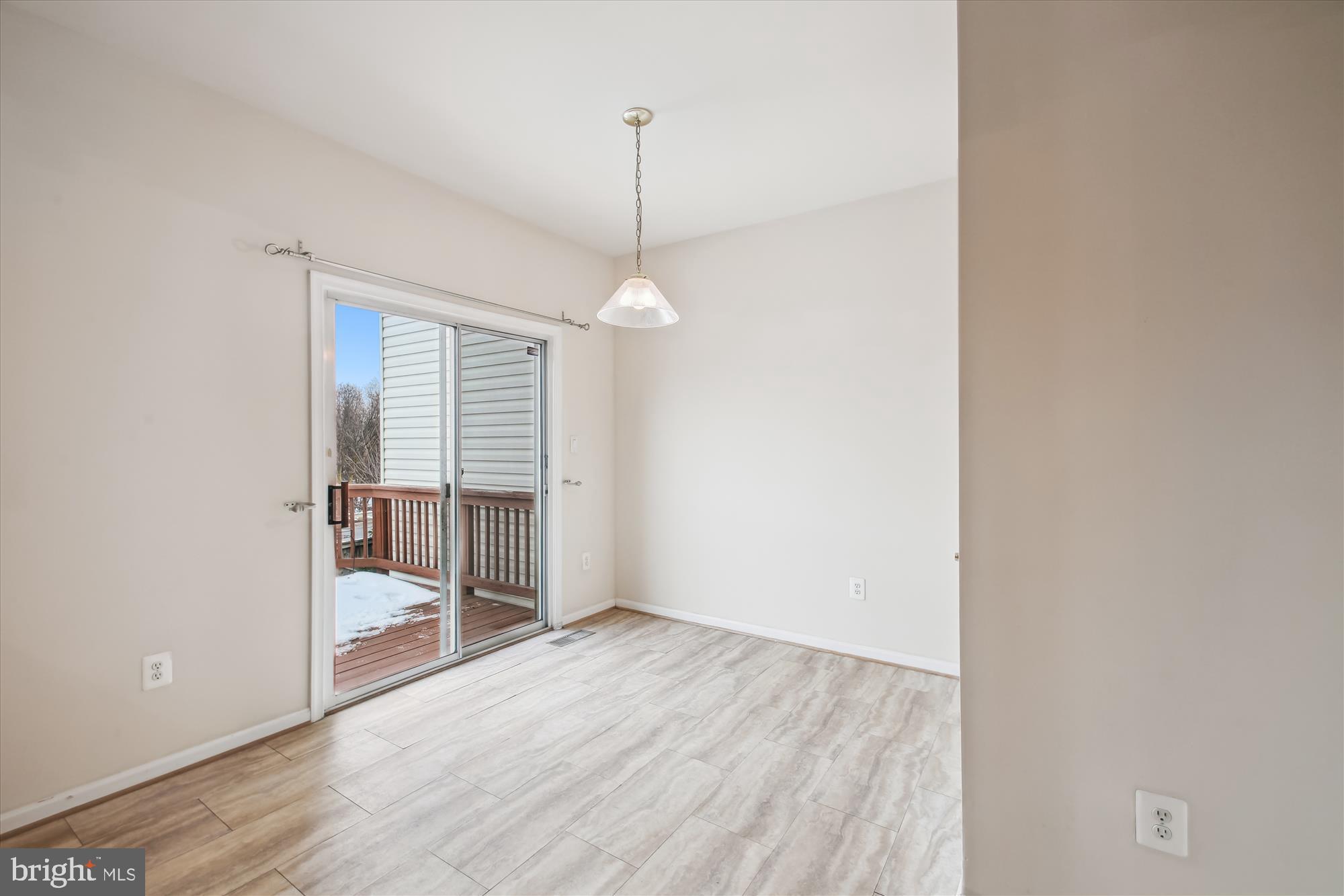 CROFTON FARMS - Residential Lease