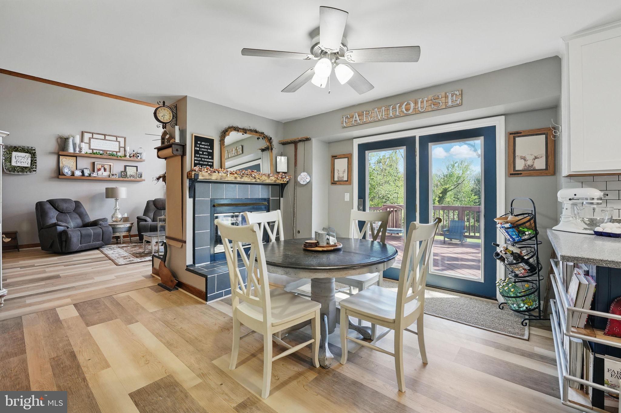 PIEDMONT SQUARE - Residential