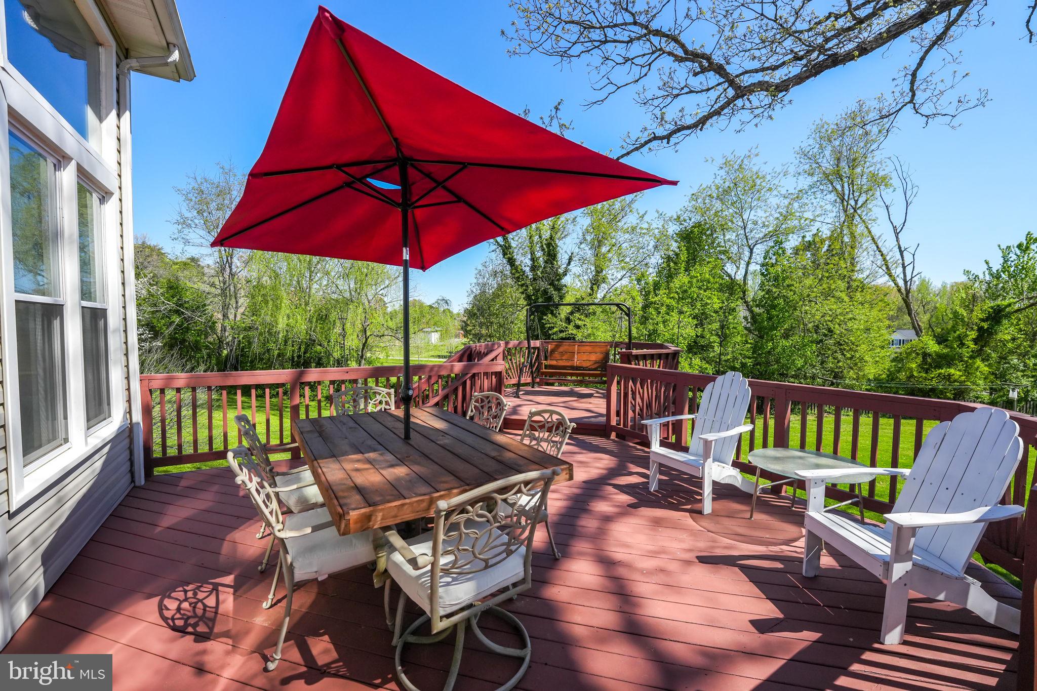 PIEDMONT SQUARE - Residential