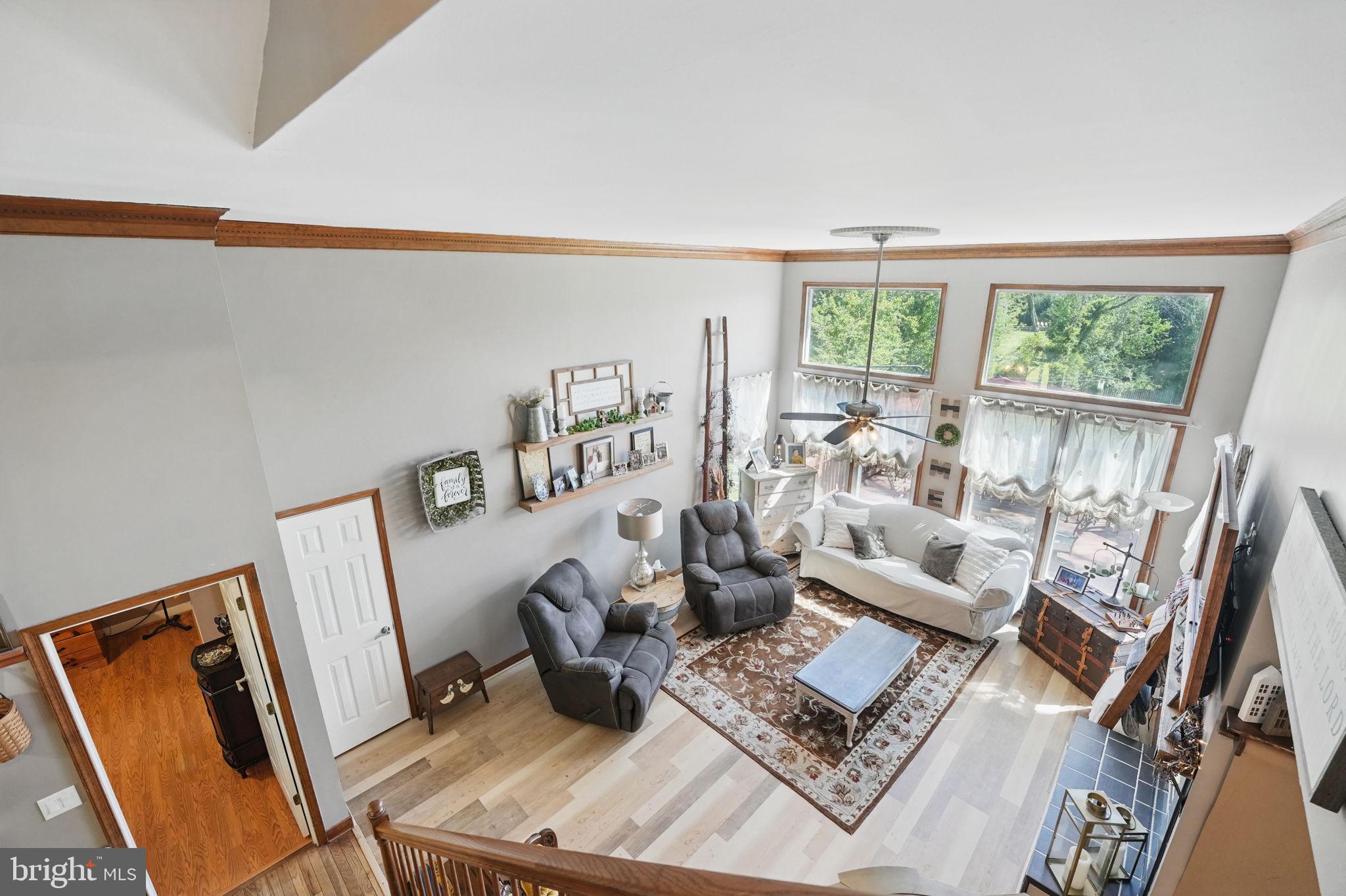 PIEDMONT SQUARE - Residential