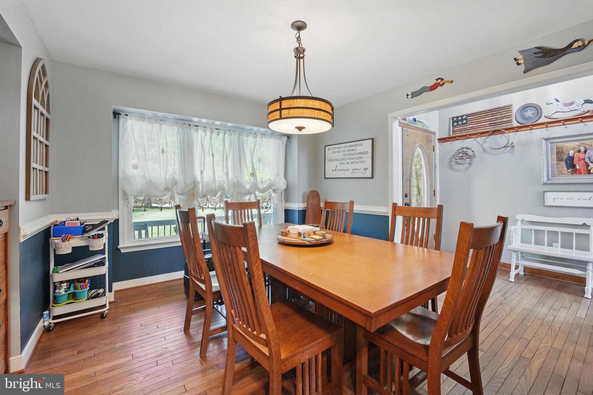 PIEDMONT SQUARE - Residential