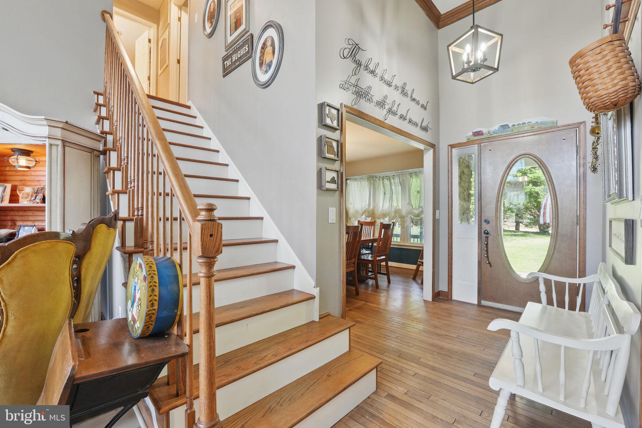 PIEDMONT SQUARE - Residential