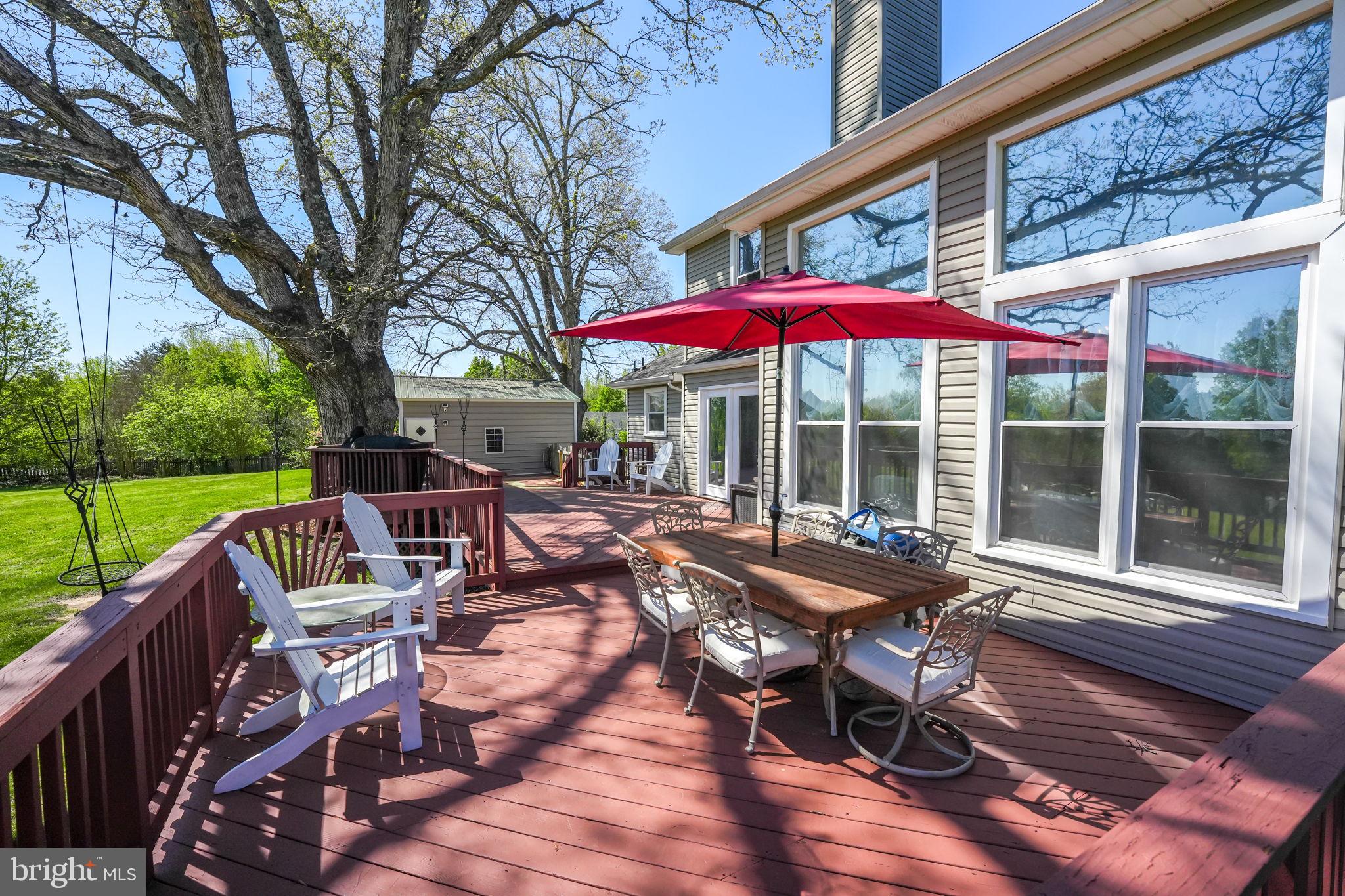 PIEDMONT SQUARE - Residential