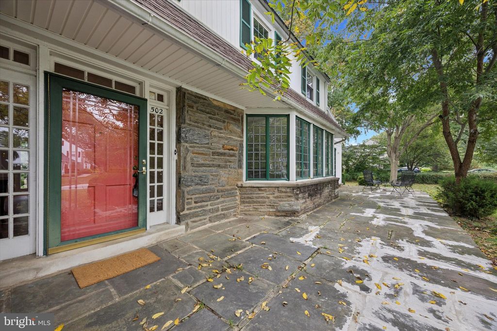 Photo of 502 Country Club Lane, WALLINGFORD, PA 19086 (MLS # PADE2088068)