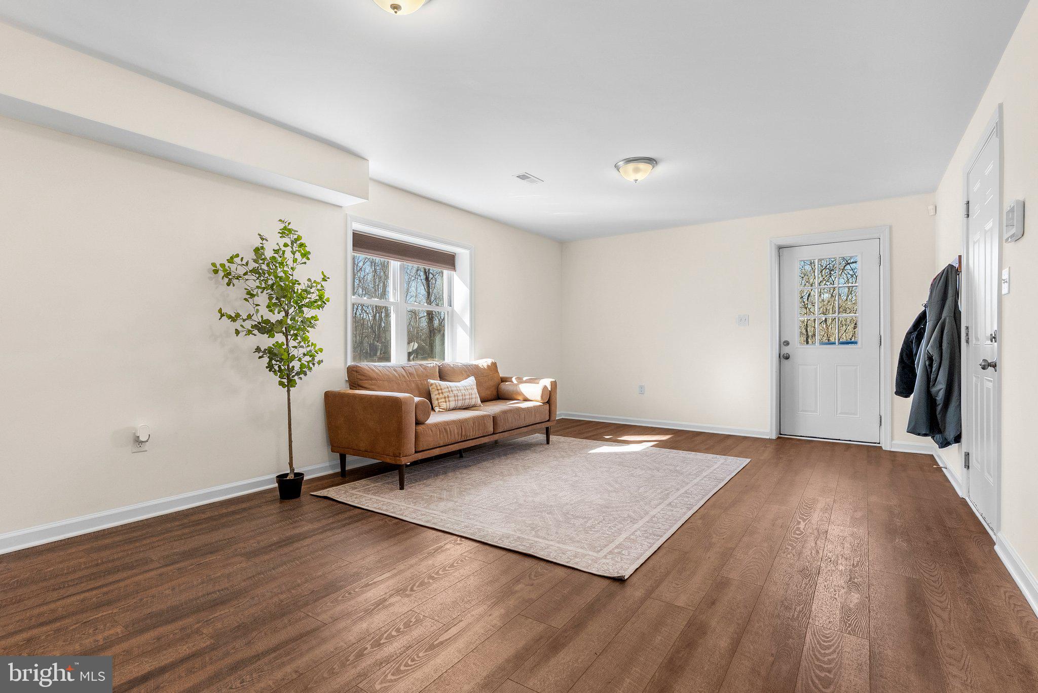 KEYES FERRY ACRES - Residential