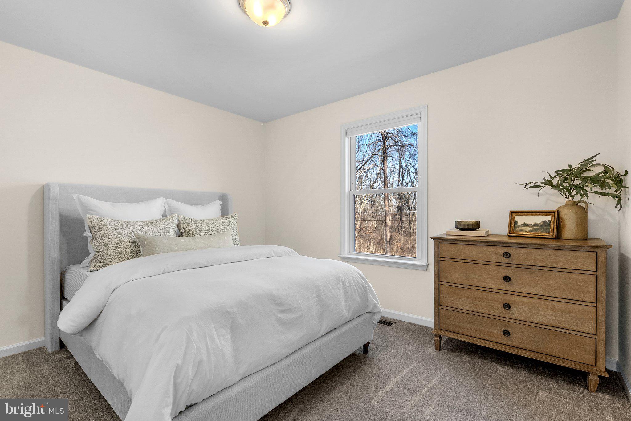 KEYES FERRY ACRES - Residential