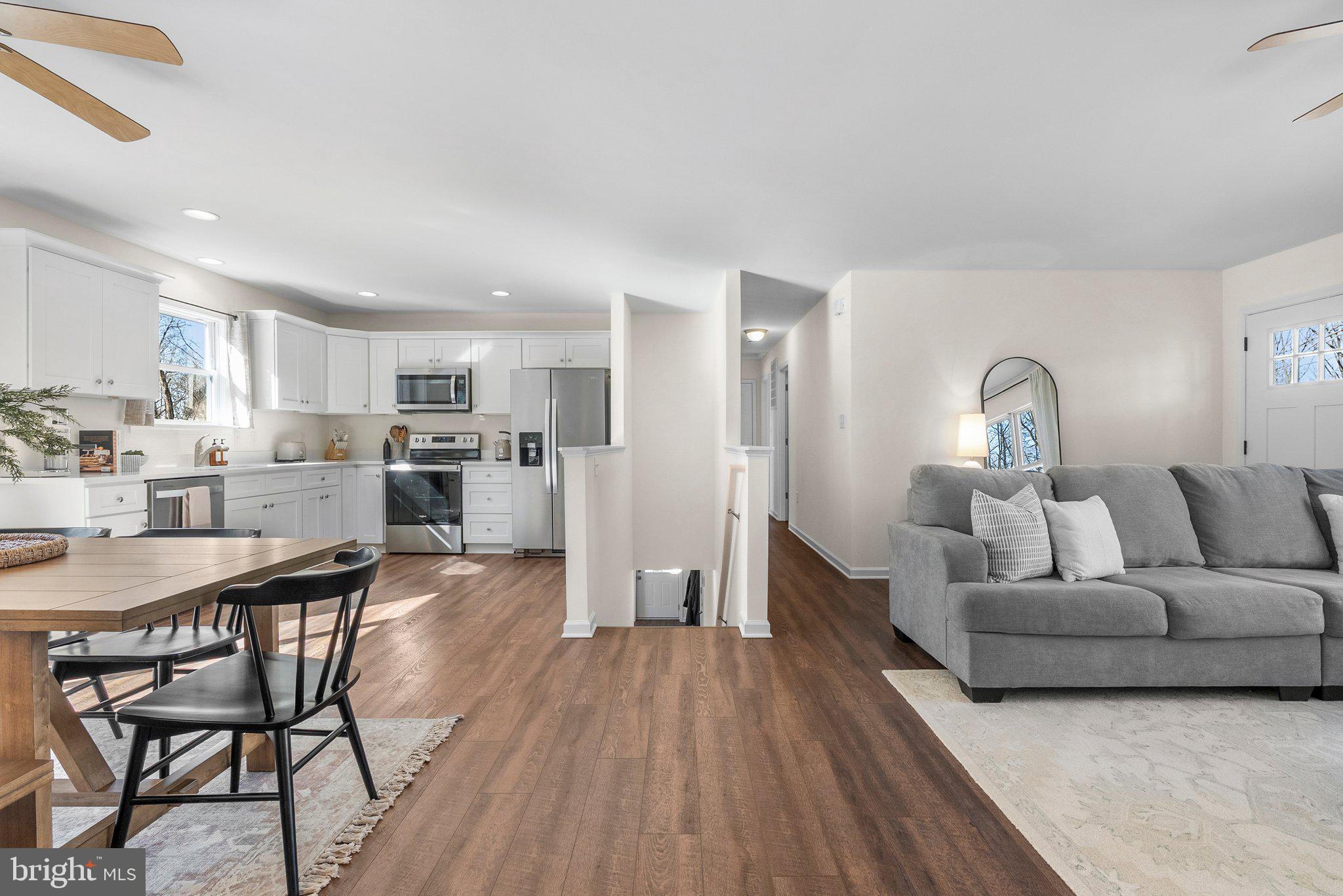 KEYES FERRY ACRES - Residential