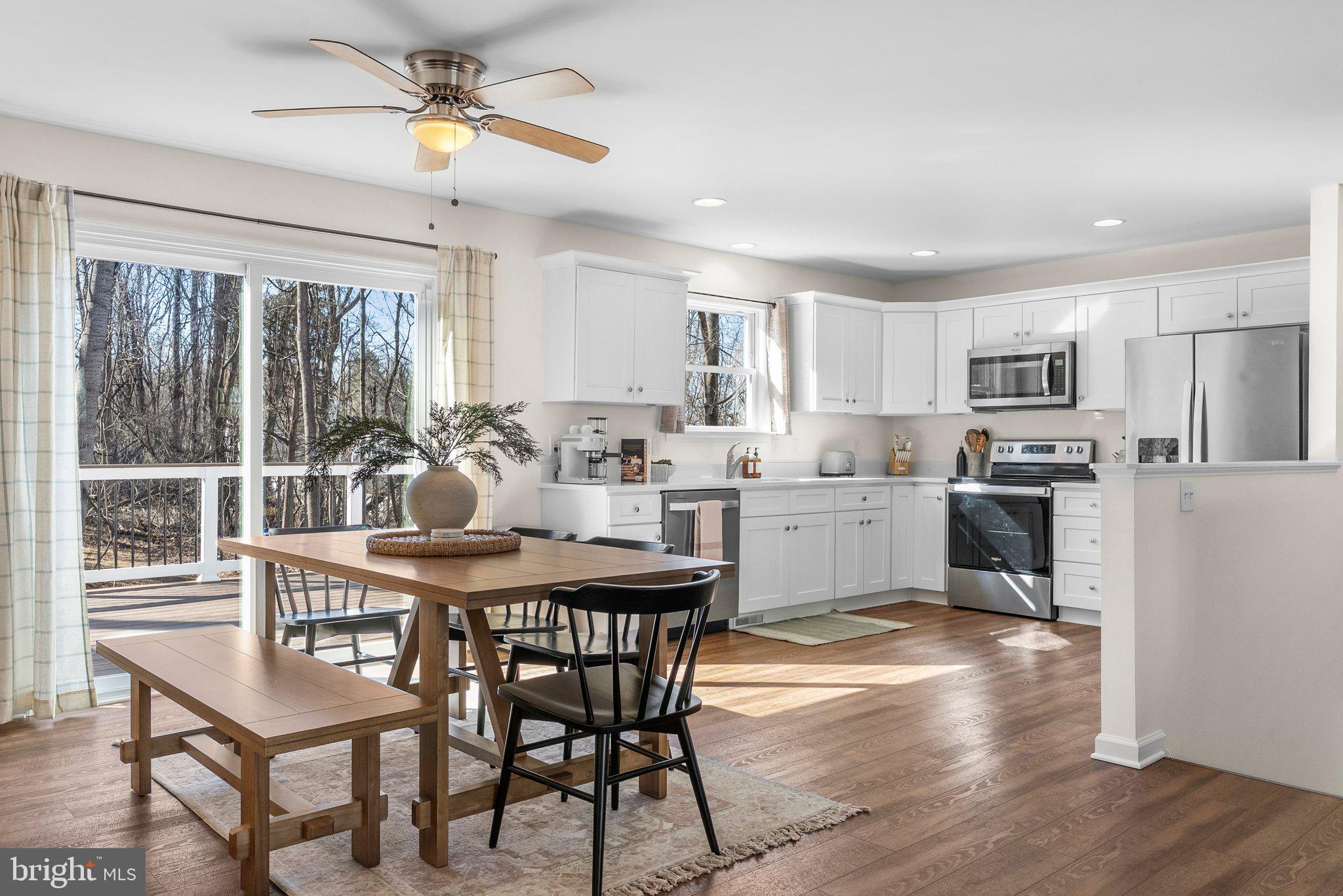 KEYES FERRY ACRES - Residential