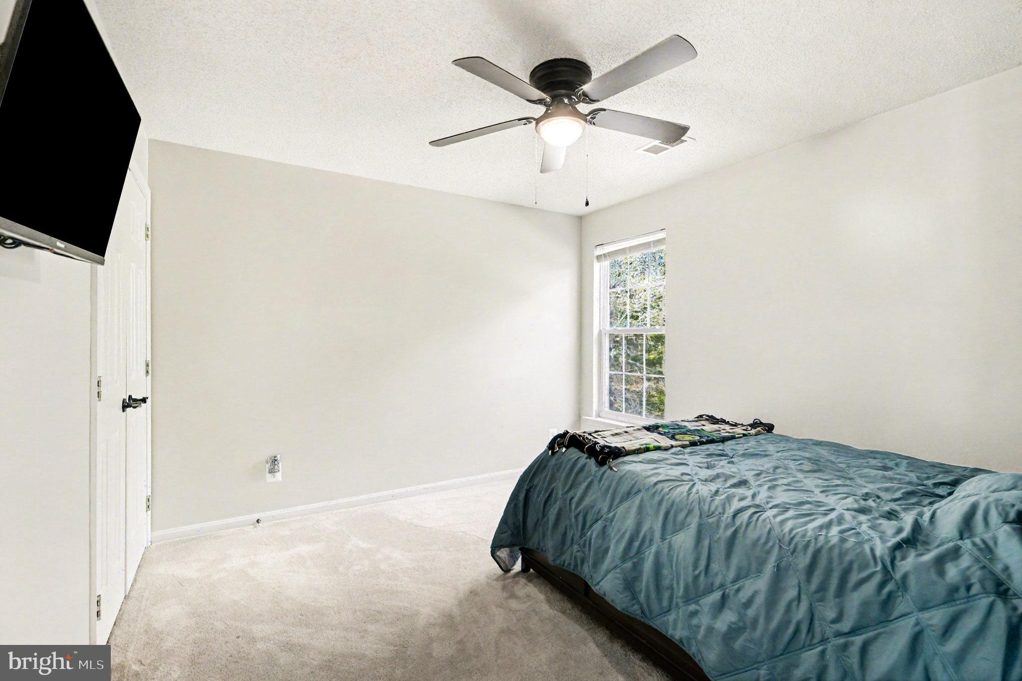 FOX RUN - Residential