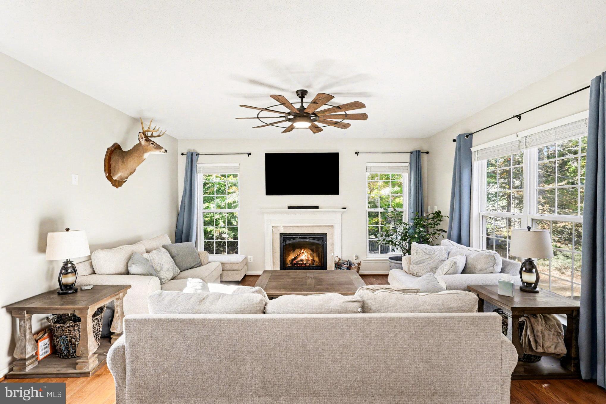 FOX RUN - Residential